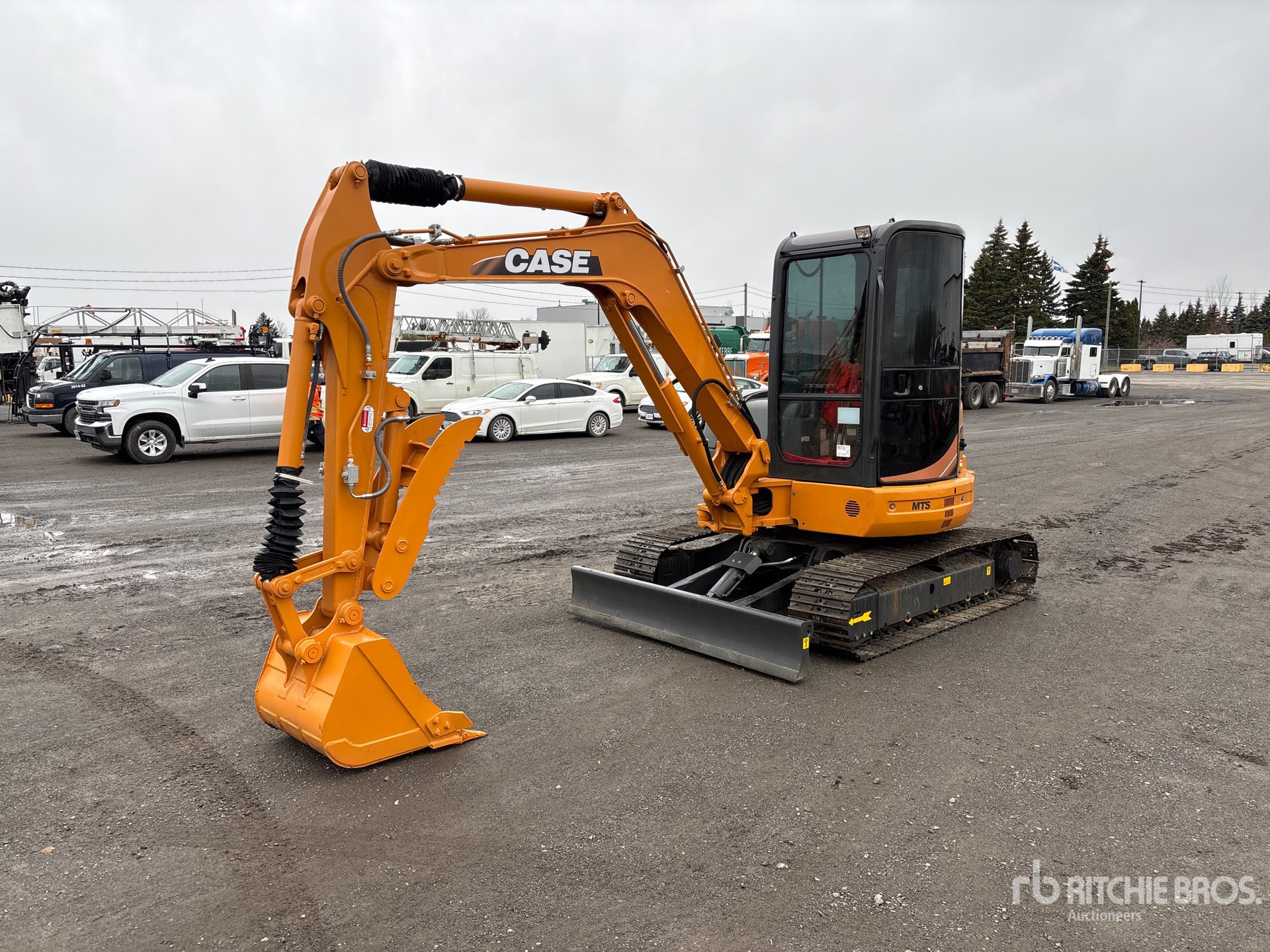 General Appearance with Picture, Left Front Corner