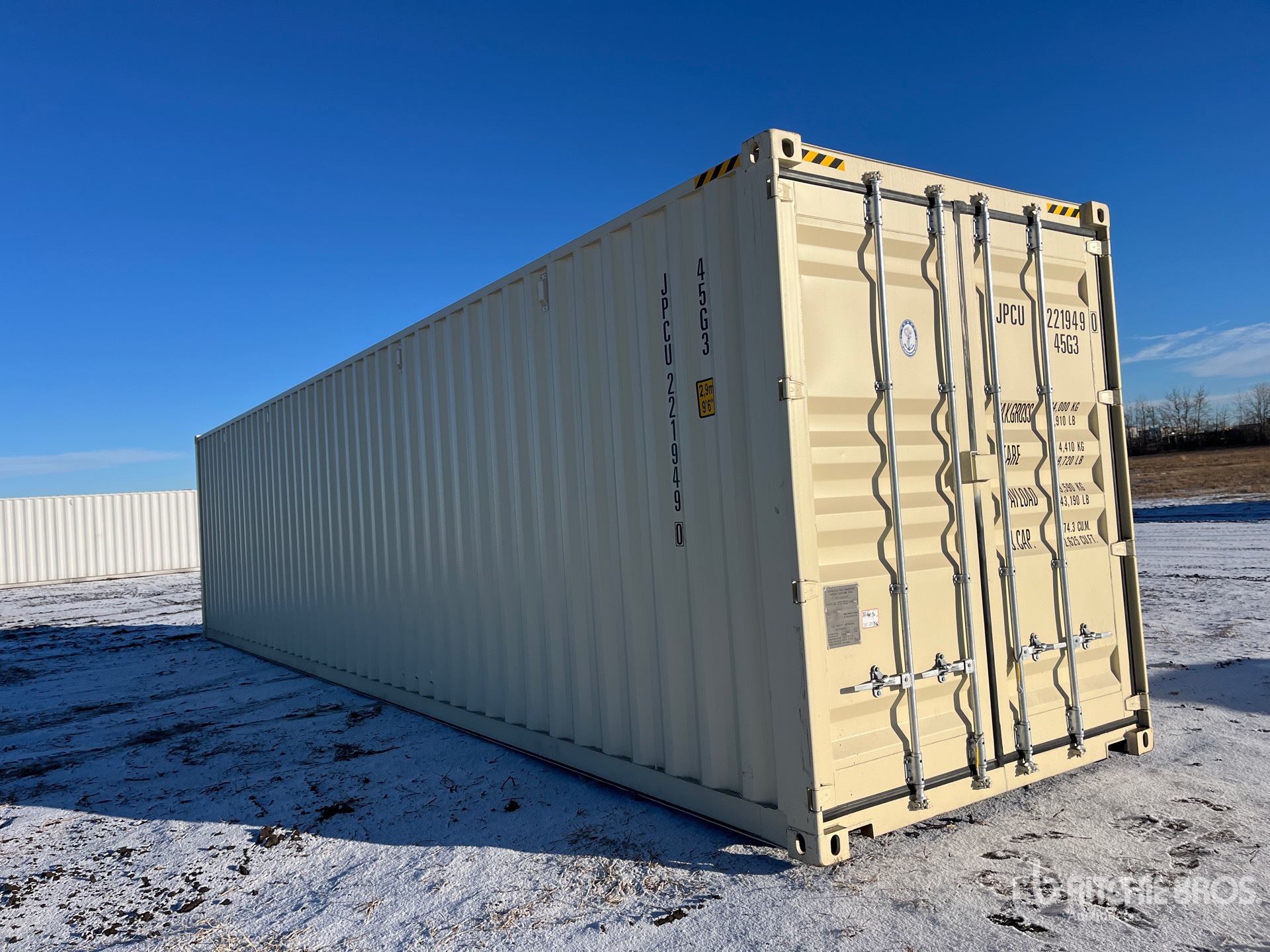 General Appearance with Picture, Right Front Corner