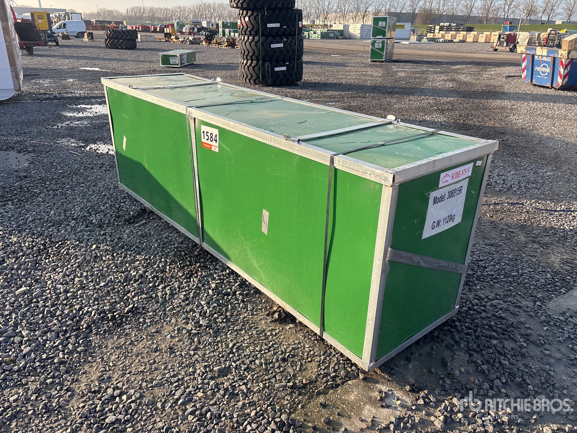 General Appearance with Picture, Left Rear Corner