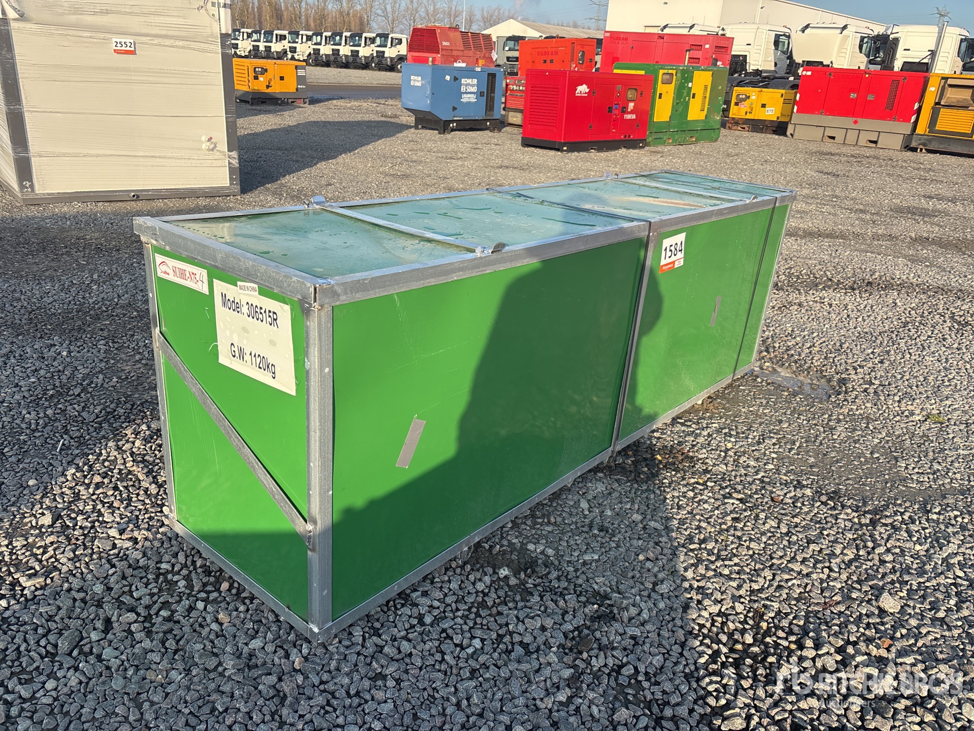 General Appearance with Picture, Left Front Corner