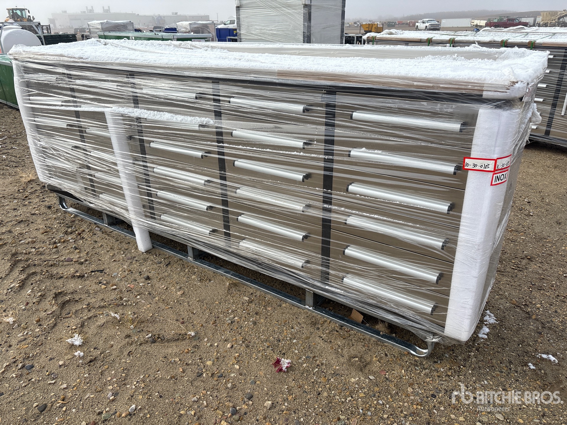 General Appearance with Picture, Left Front Corner