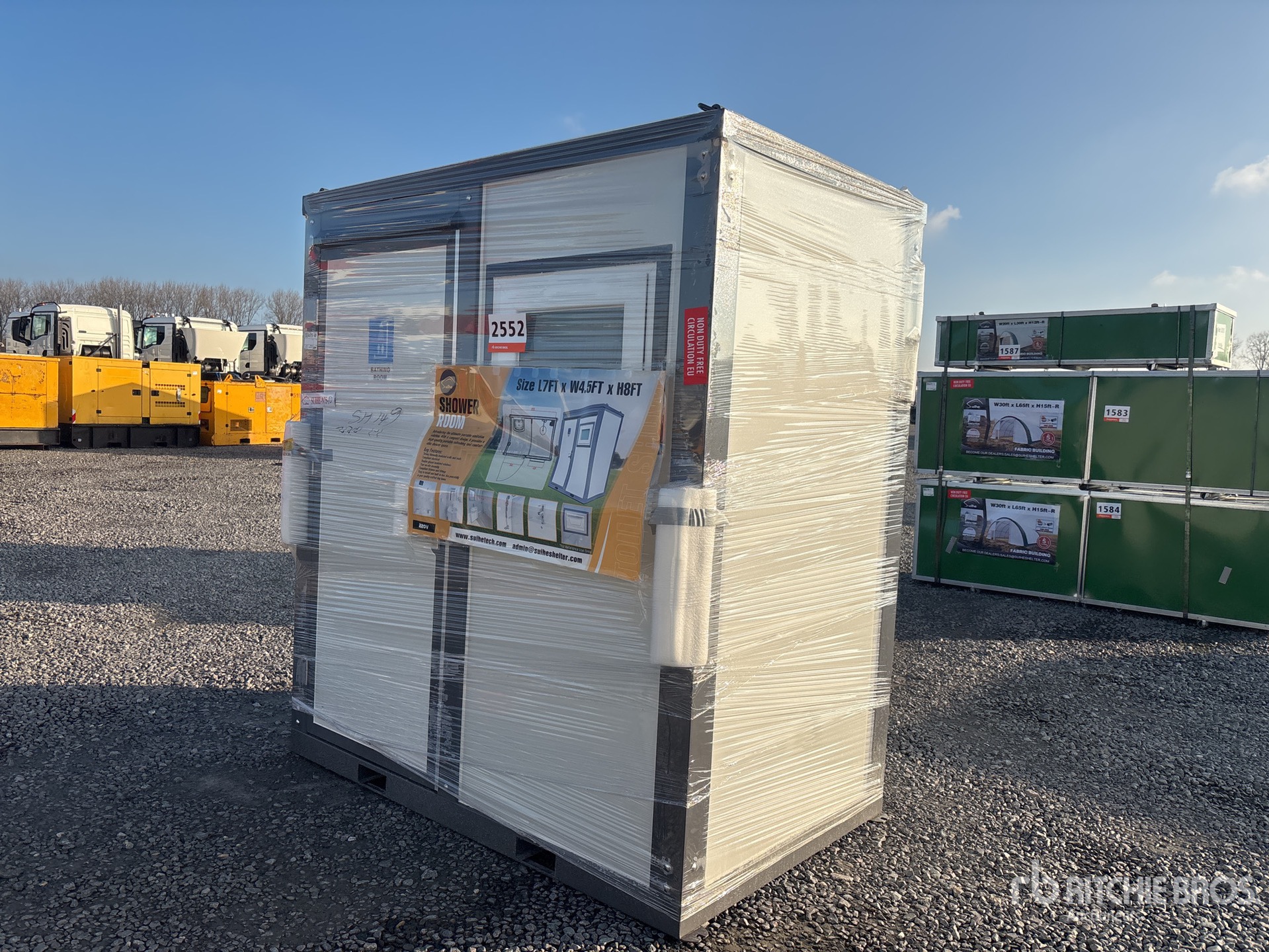 General Appearance with Picture, Right Front Corner