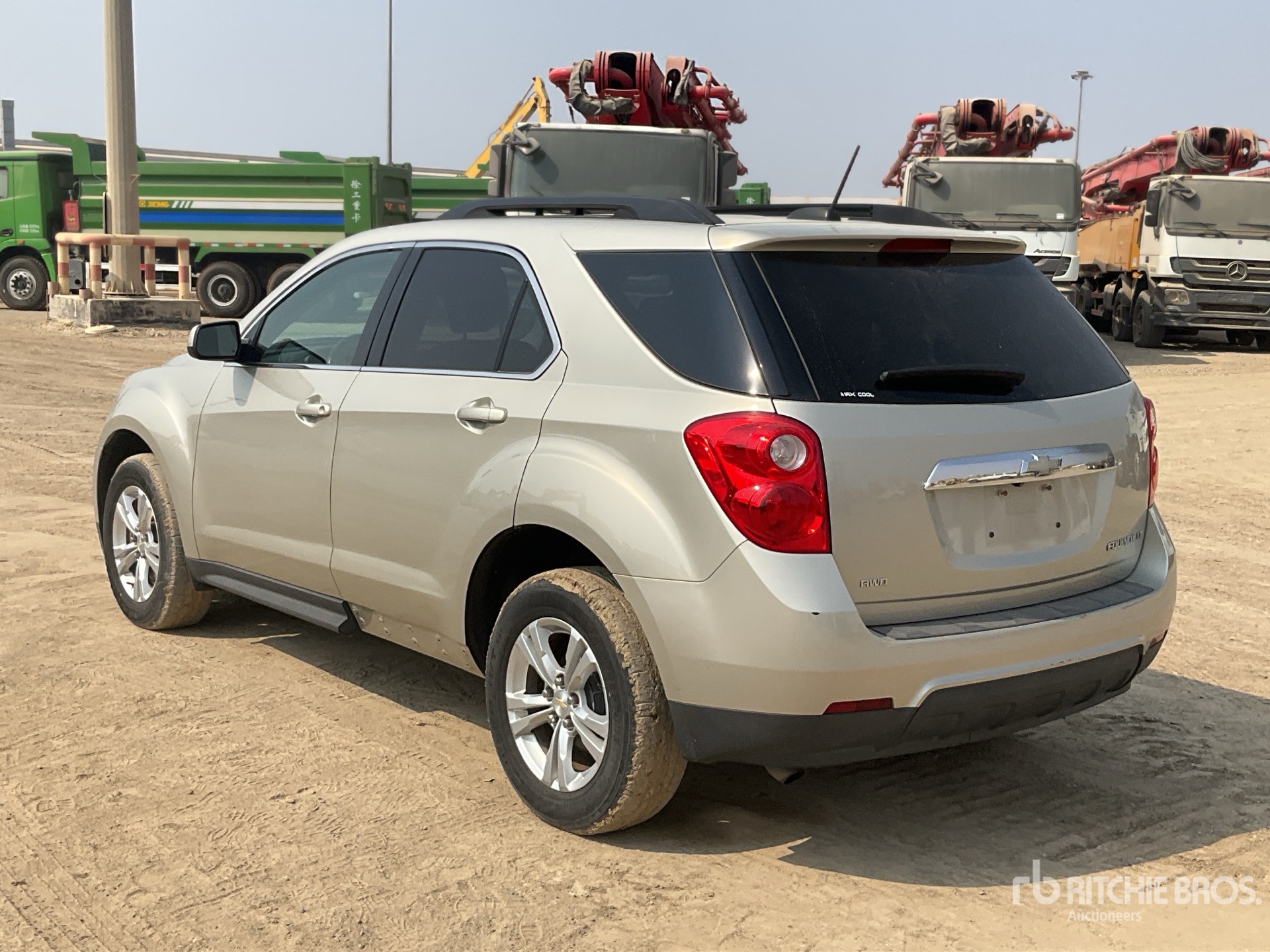 General Appearance with Picture, Left Rear Corner