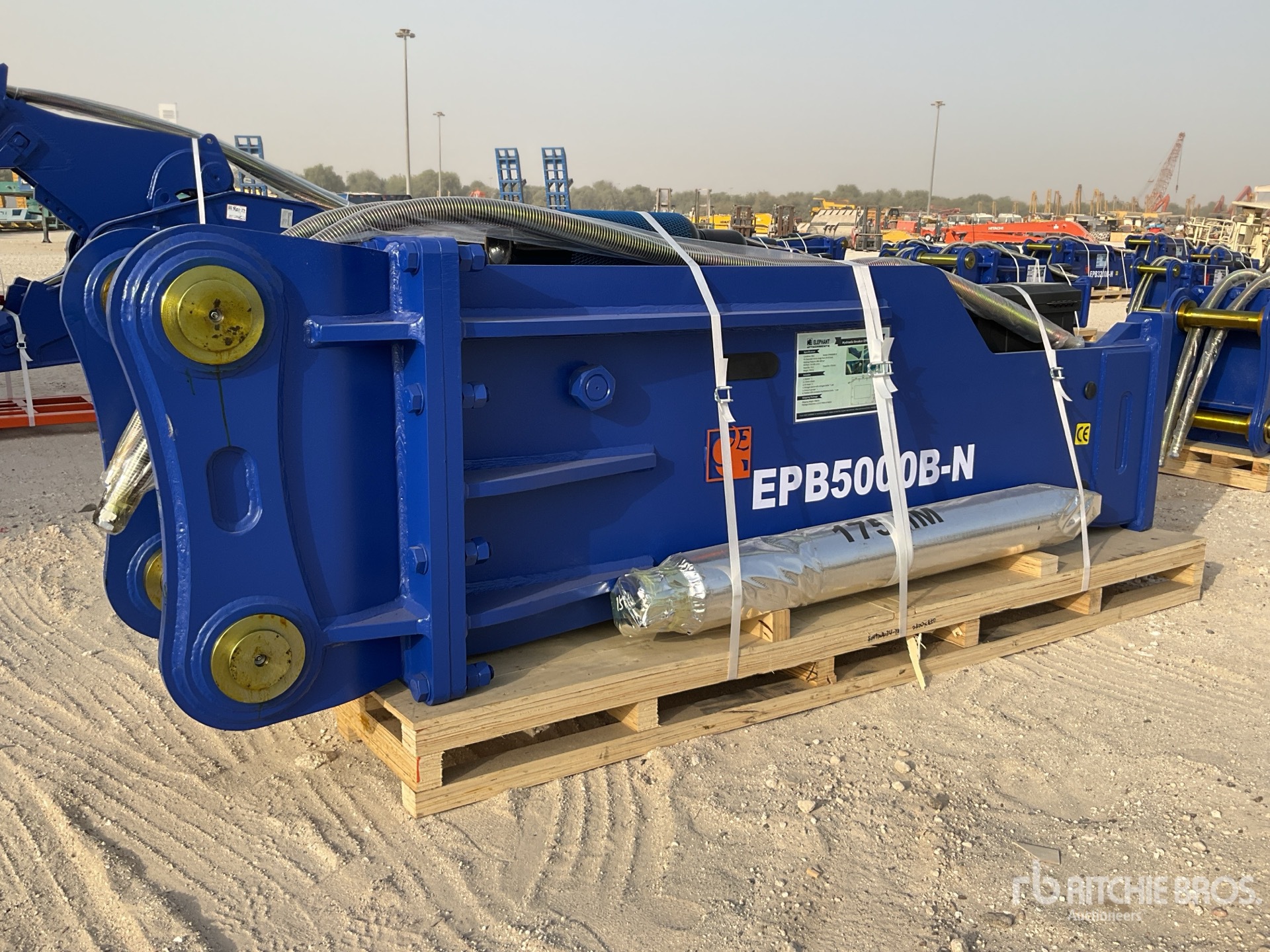 General Appearance with Bild, Ecke hinten rechts