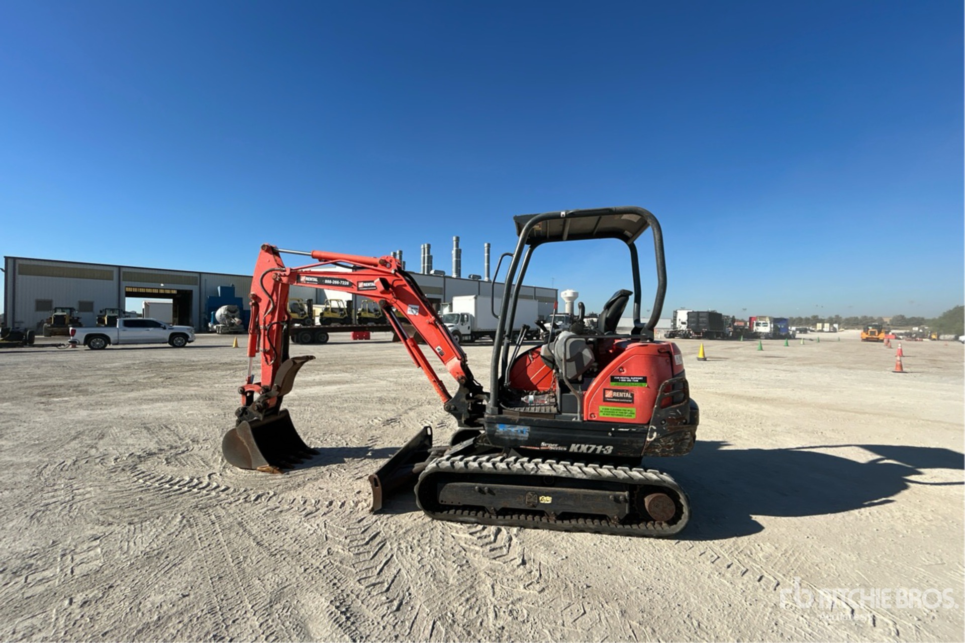 General Appearance with Picture, Left Rear Corner
