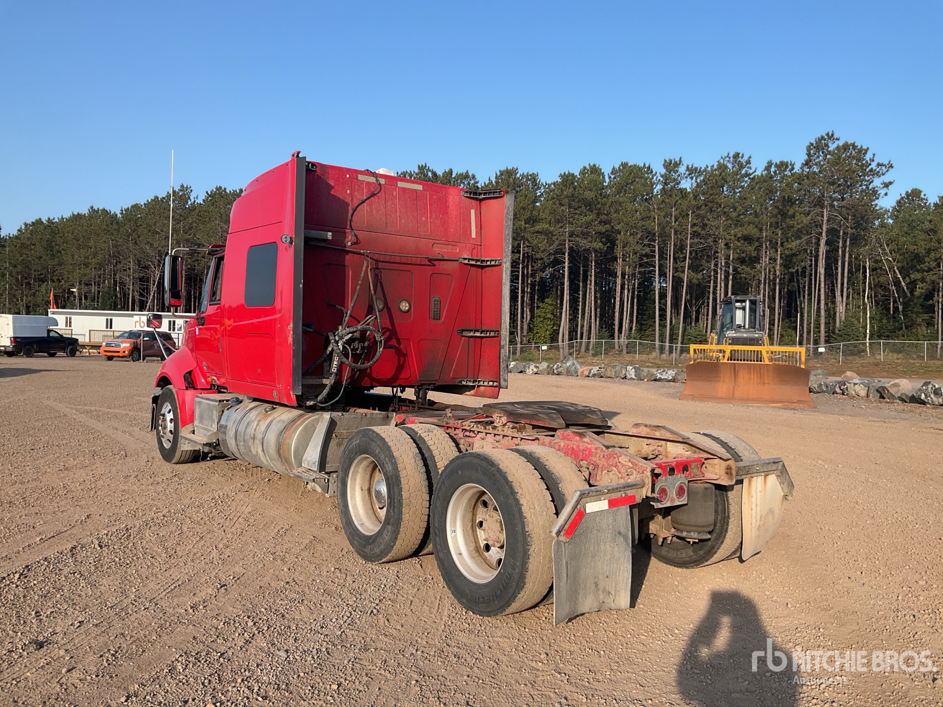 General Appearance with Picture, Left Rear Corner