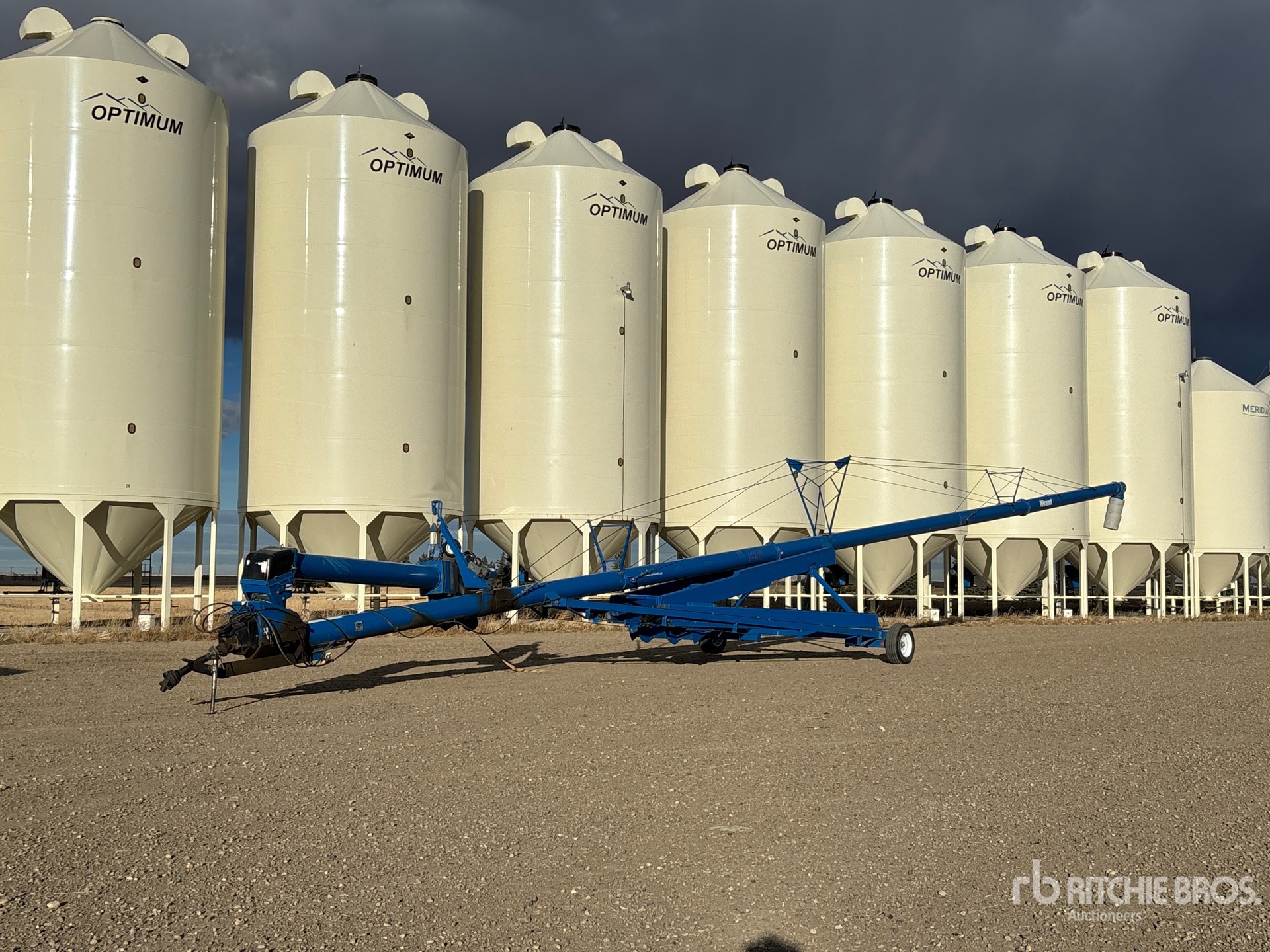 General Appearance with Image, coin avant gauche