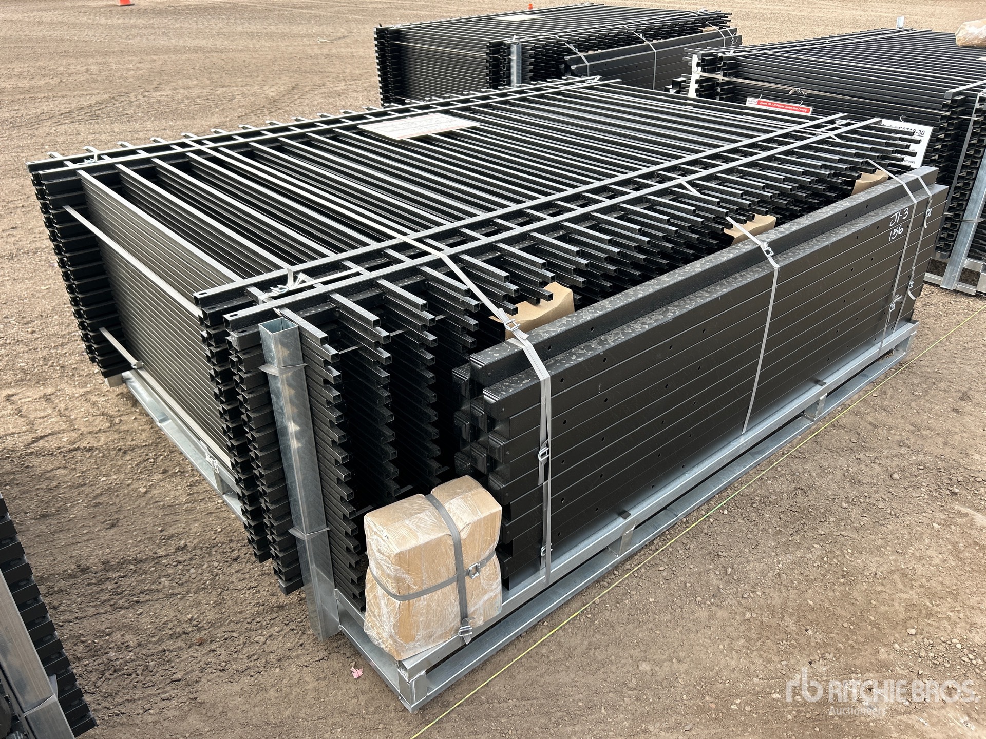 General Appearance with Image, coin avant droit