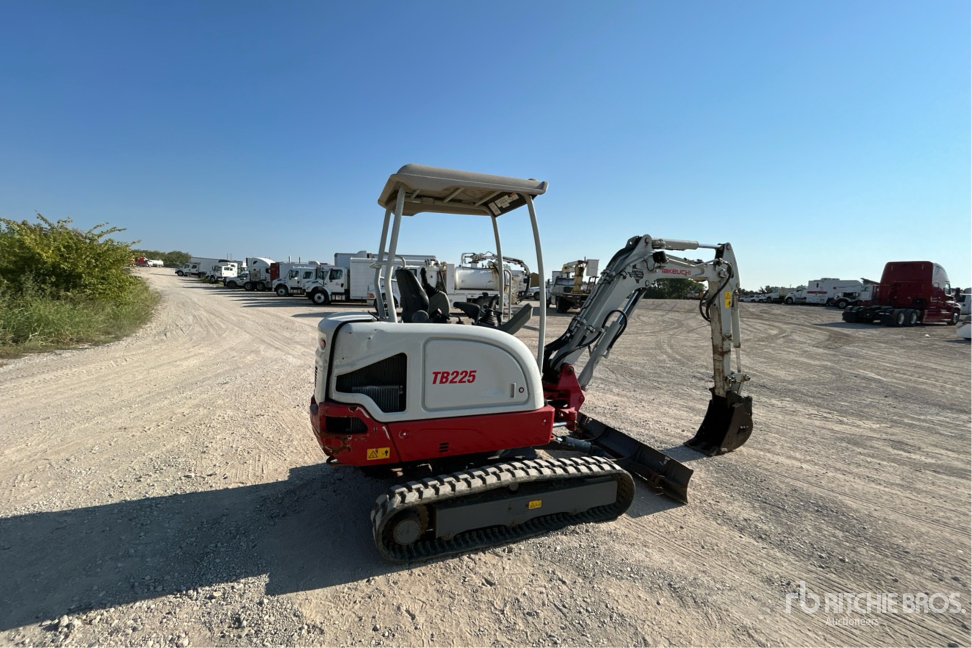 General Appearance with Picture, Right Rear Corner