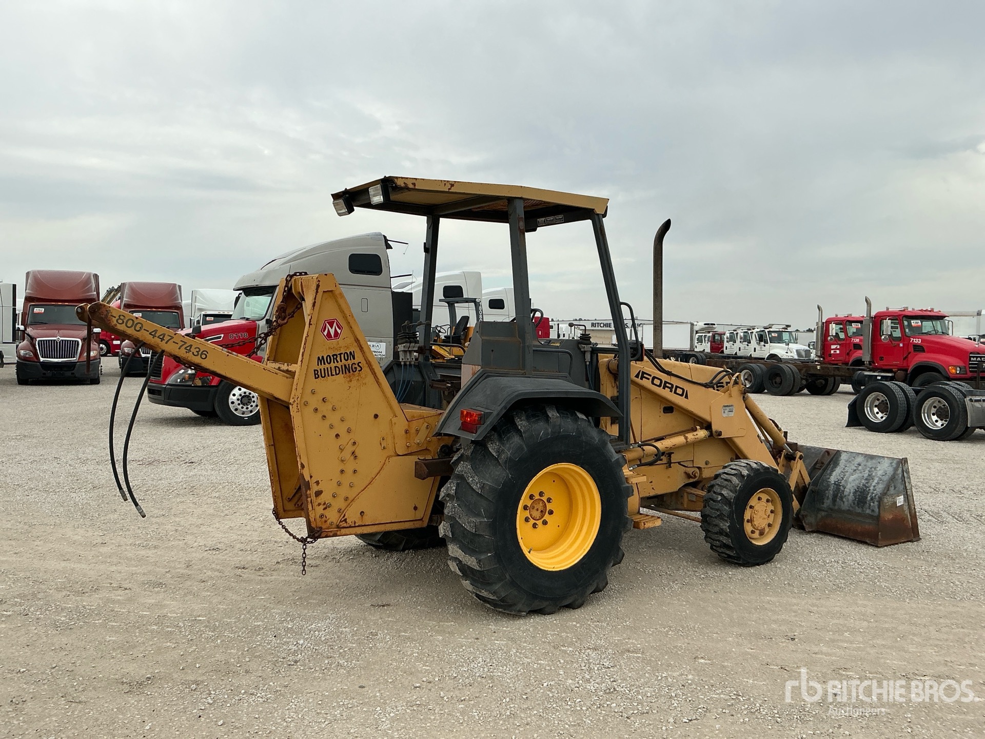 General Appearance with Picture, Right Rear Corner