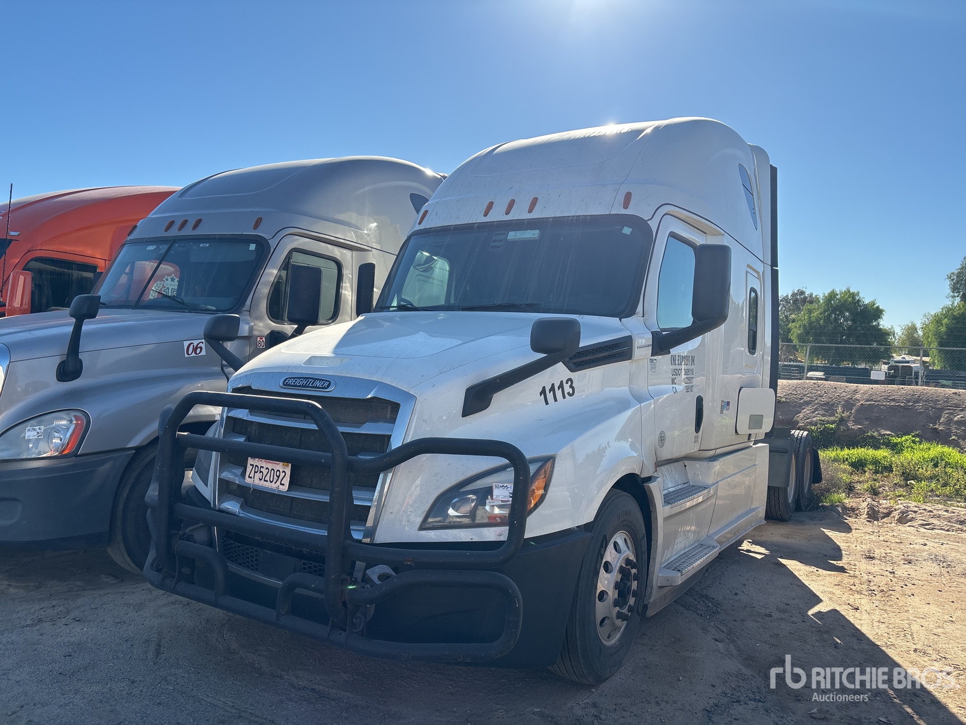 General Appearance with Picture, Left Front Corner