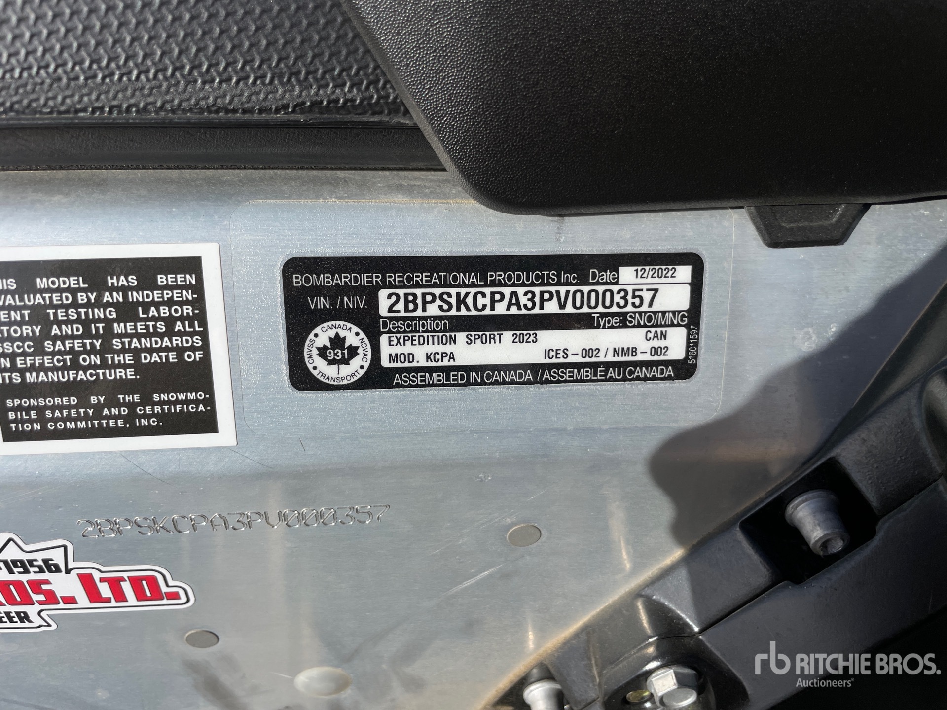 General Appearance with Serial Number / VIN