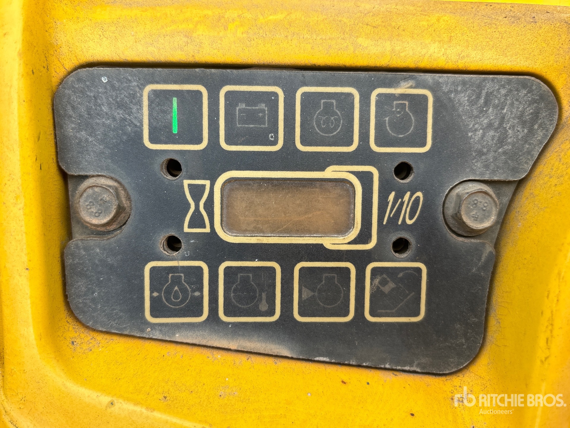 General Appearance with Hour Meter / Odometer