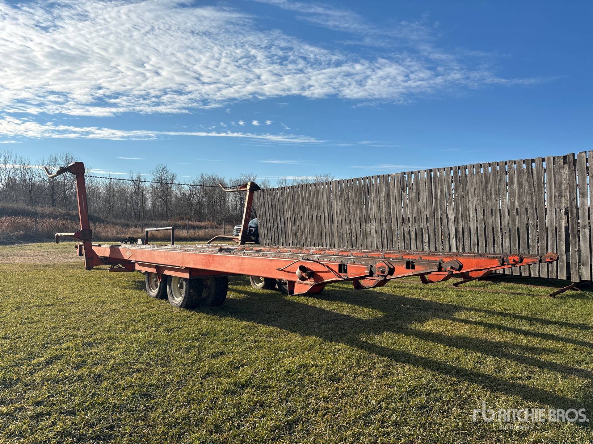 Aspect général with Image, coin arrière gauche