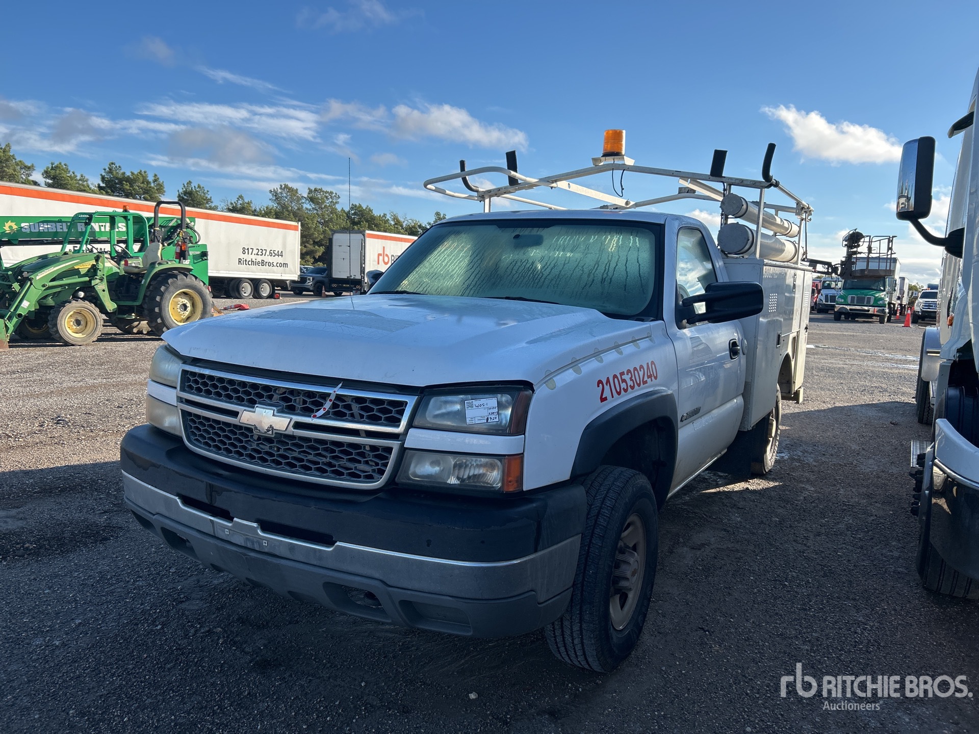 General Appearance with Featured Photo