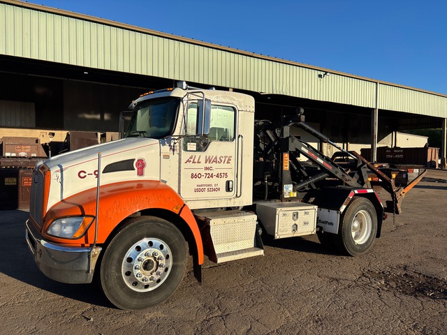 2008 Kenworth T370 4x2 Garbage Container Truck