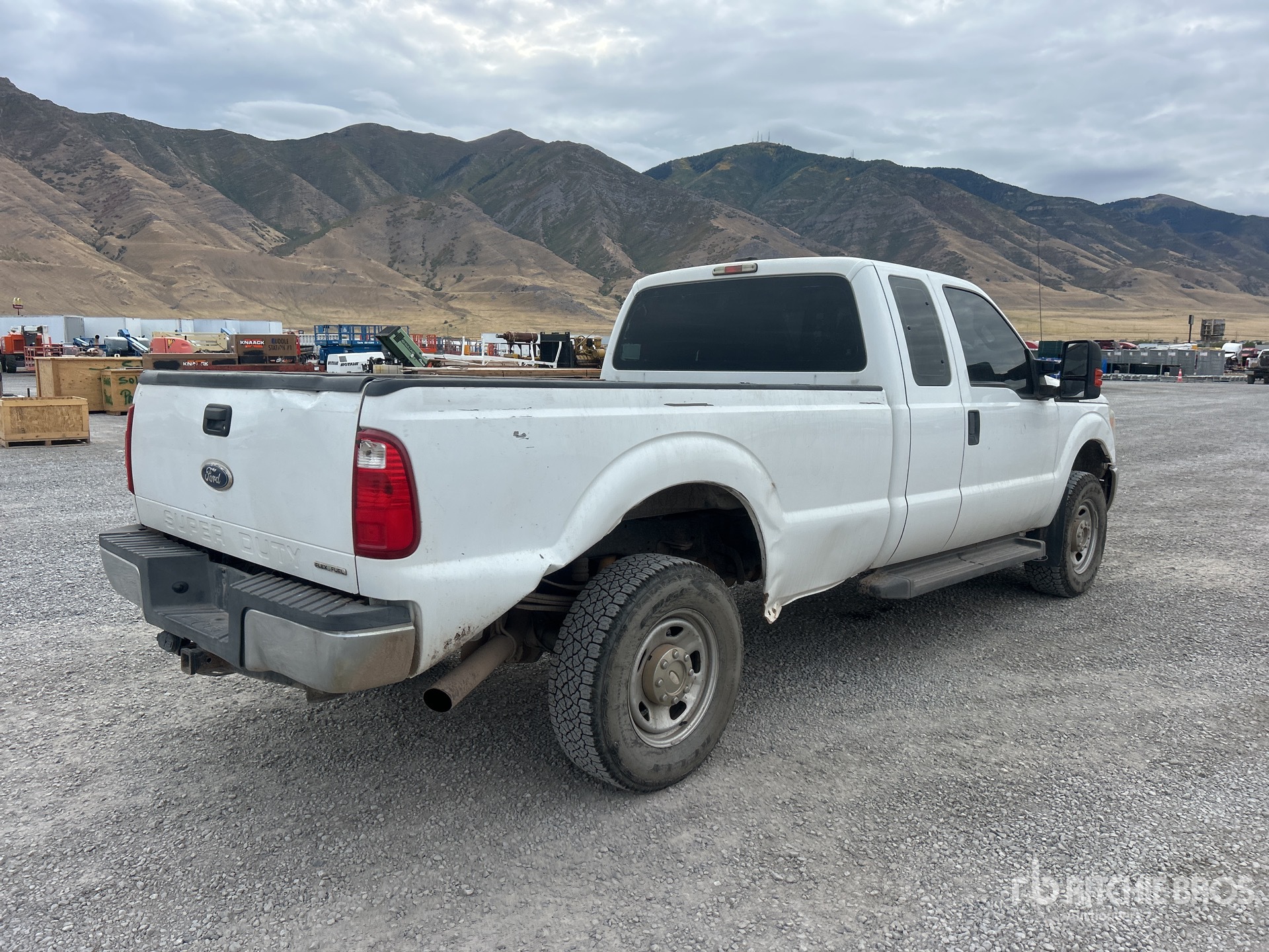 General Appearance with Picture, Right Rear Corner