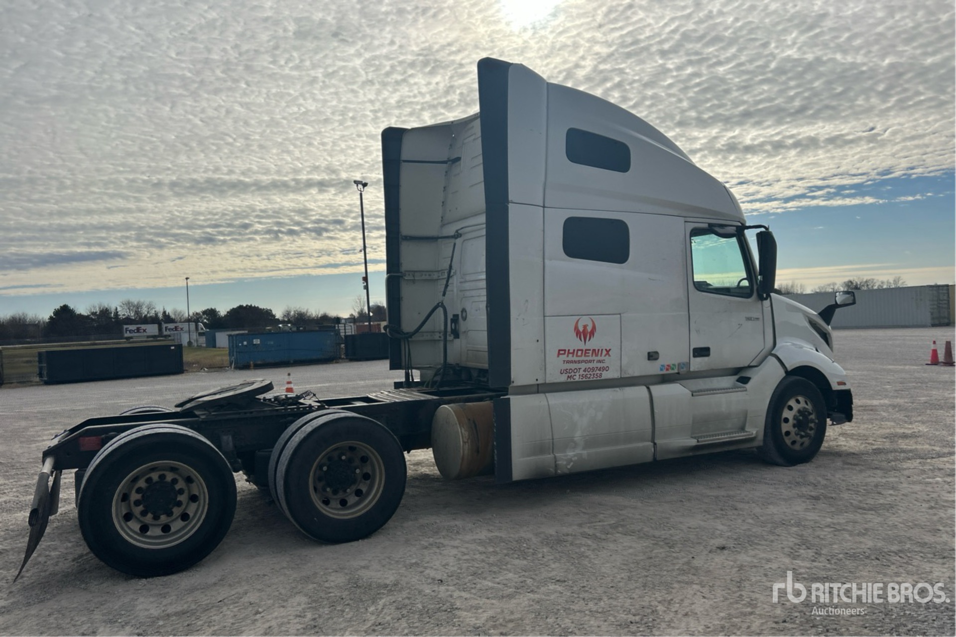 General Appearance with Imagen: esquina trasera derecha