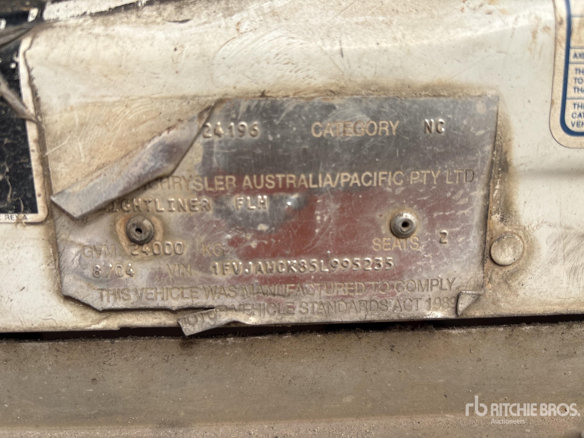 General Appearance with Numero seriale/numero d’identificazione del veicolo (VIN)