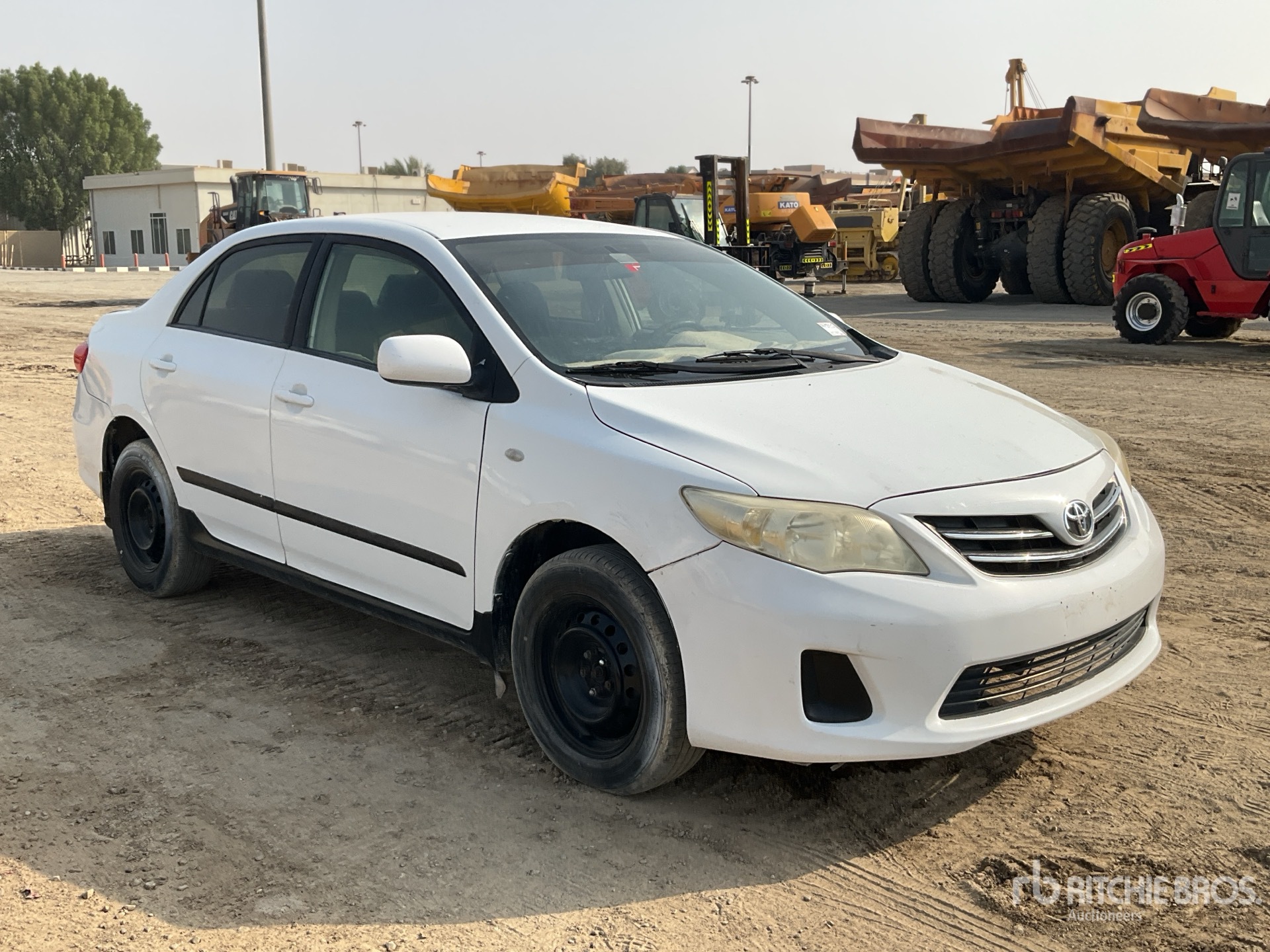 General Appearance with Picture, Right Front Corner