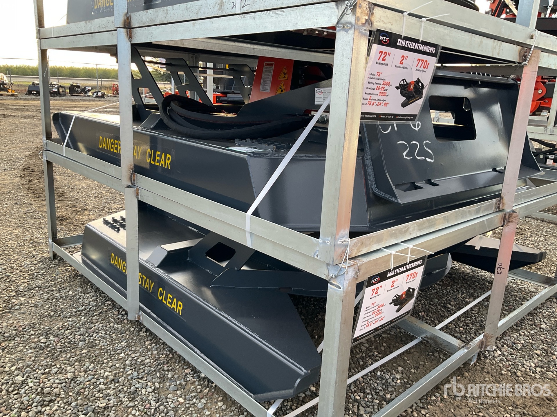 General Appearance with Picture, Left Front Corner