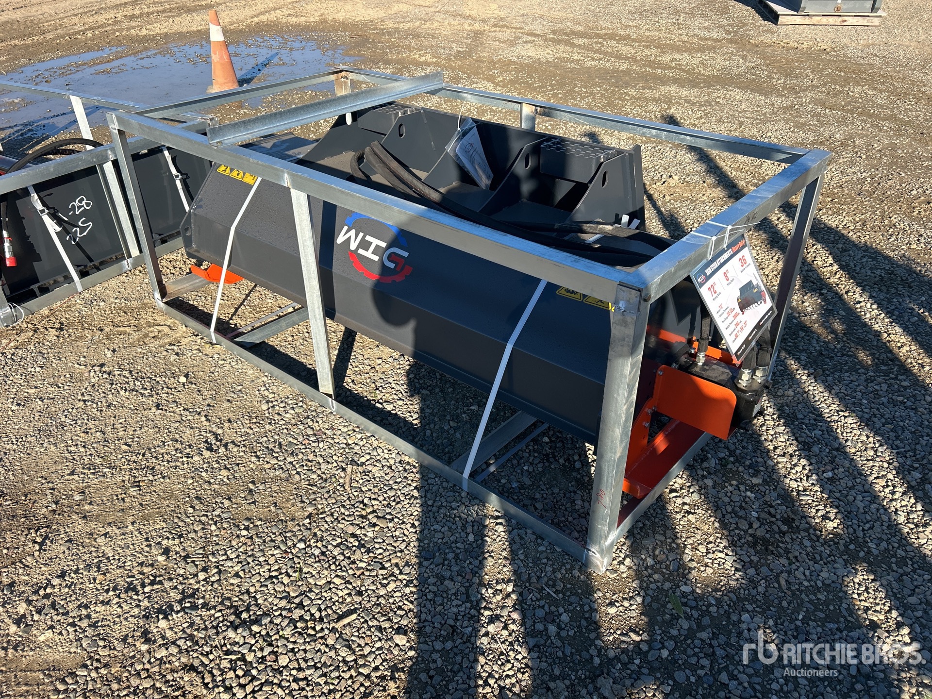 General Appearance with Picture, Left Front Corner