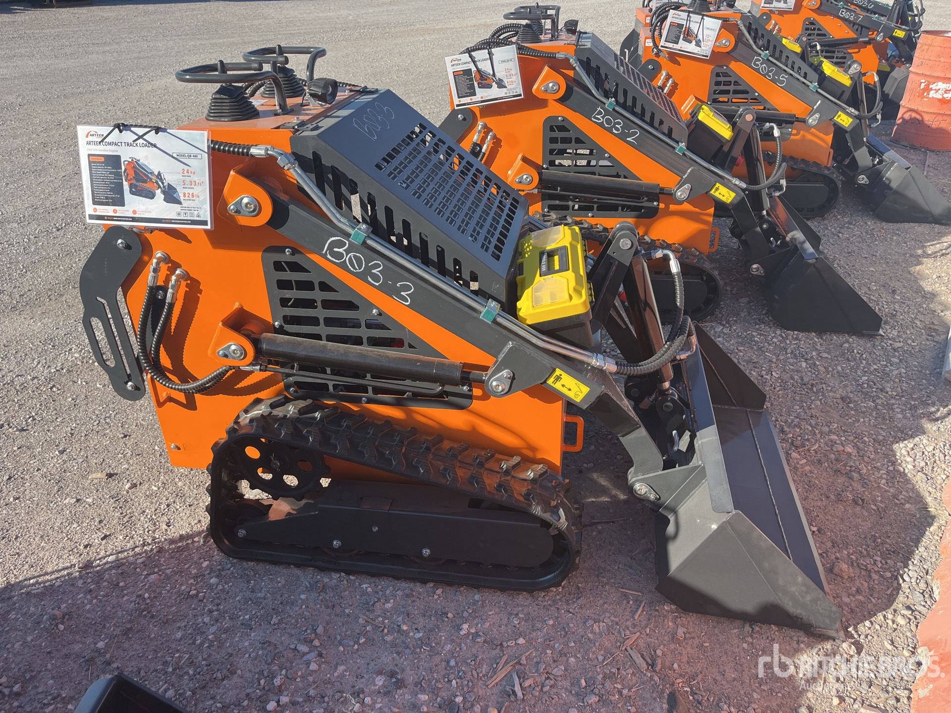 General Appearance with Picture, Right Front Corner