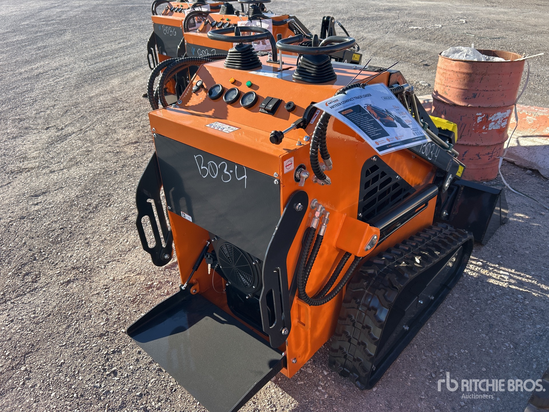 General Appearance with Picture, Right Rear Corner