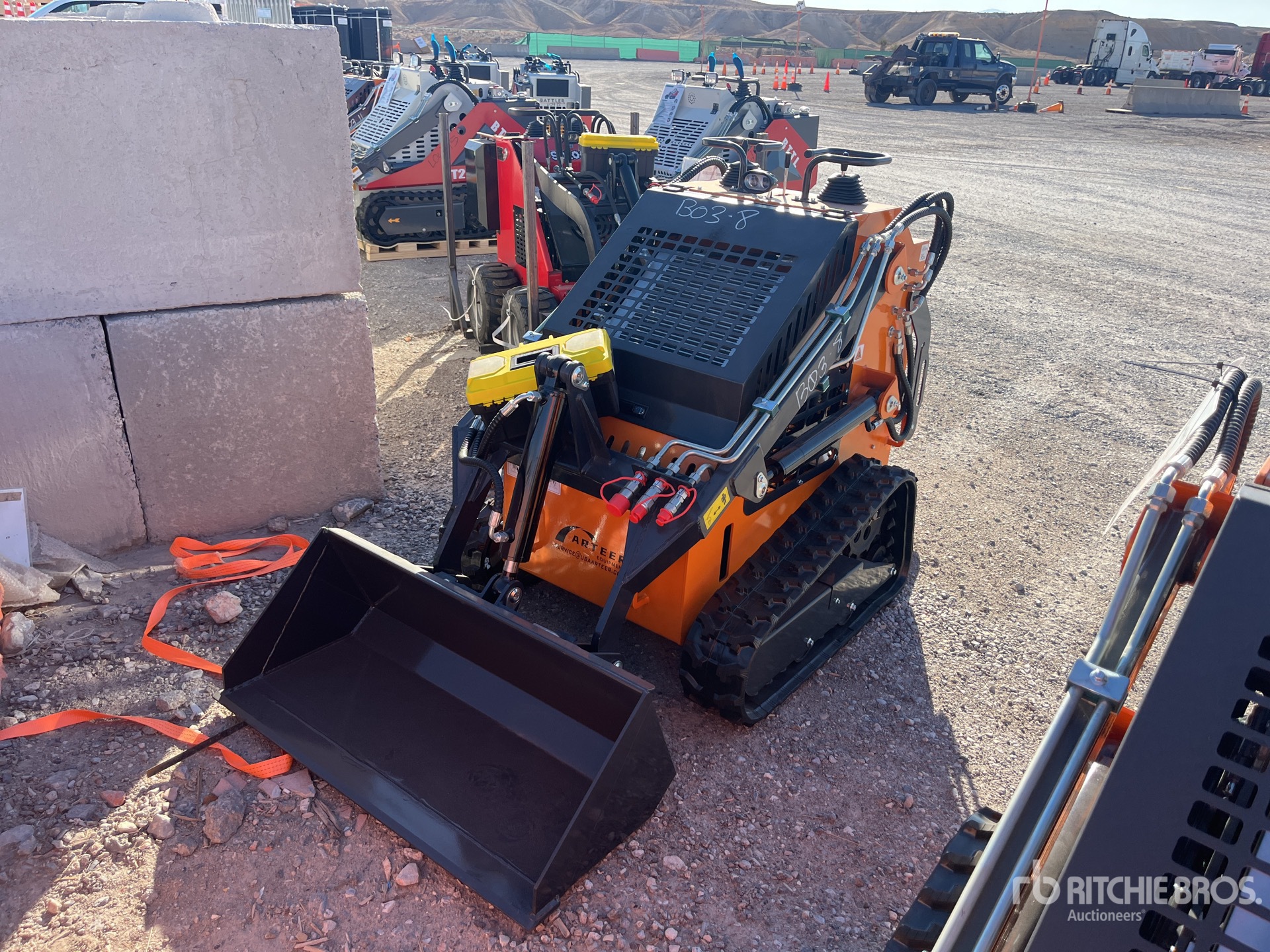 General Appearance with Picture, Left Front Corner