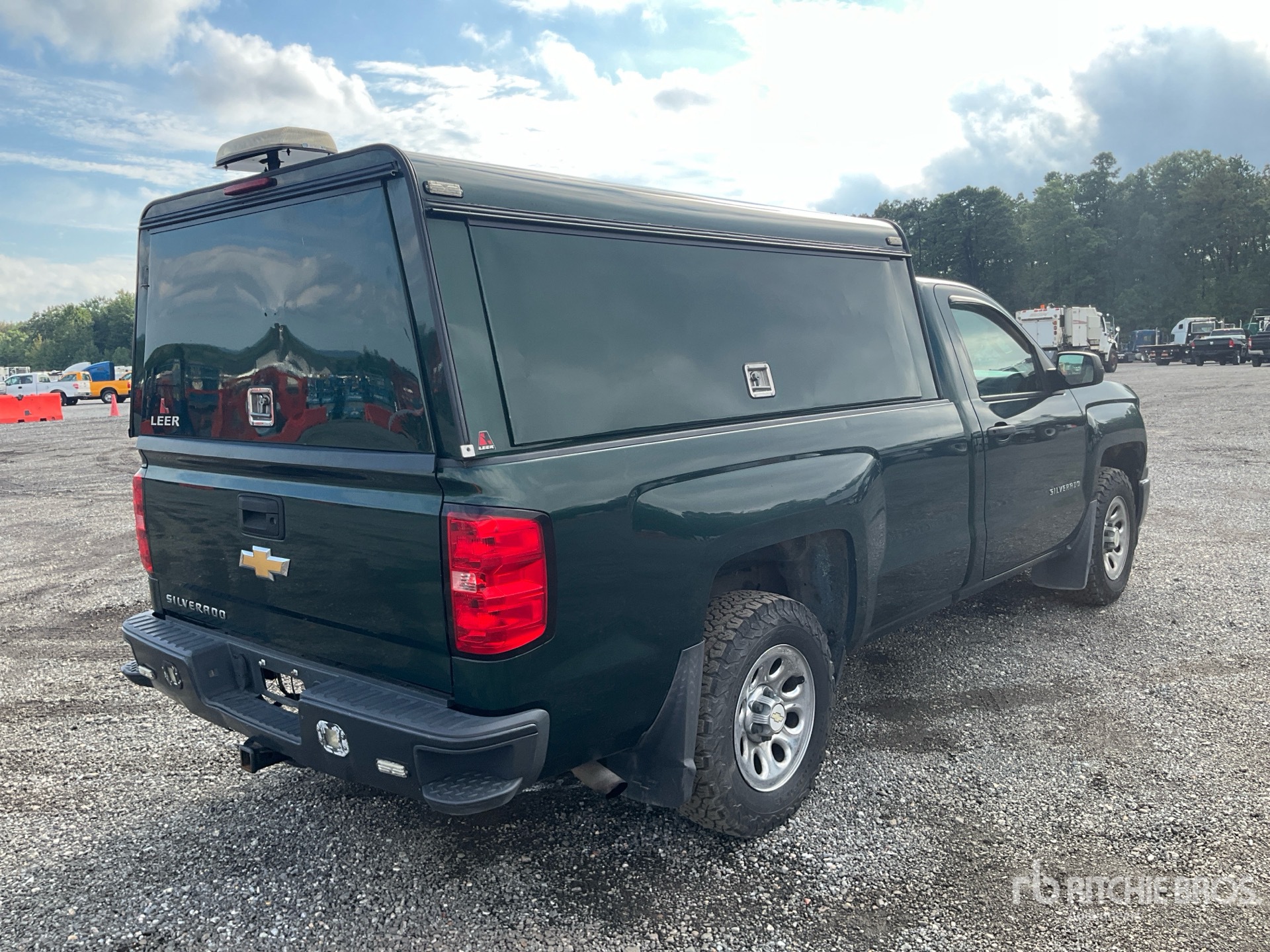 General Appearance with Picture, Right Rear Corner