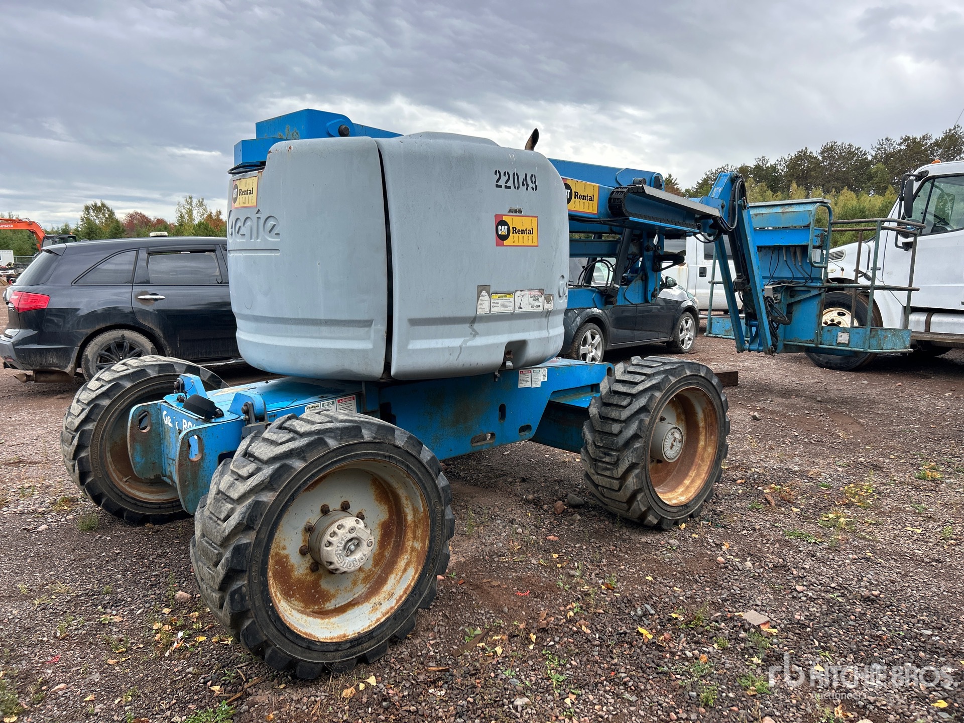 General Appearance with Picture, Right Rear Corner