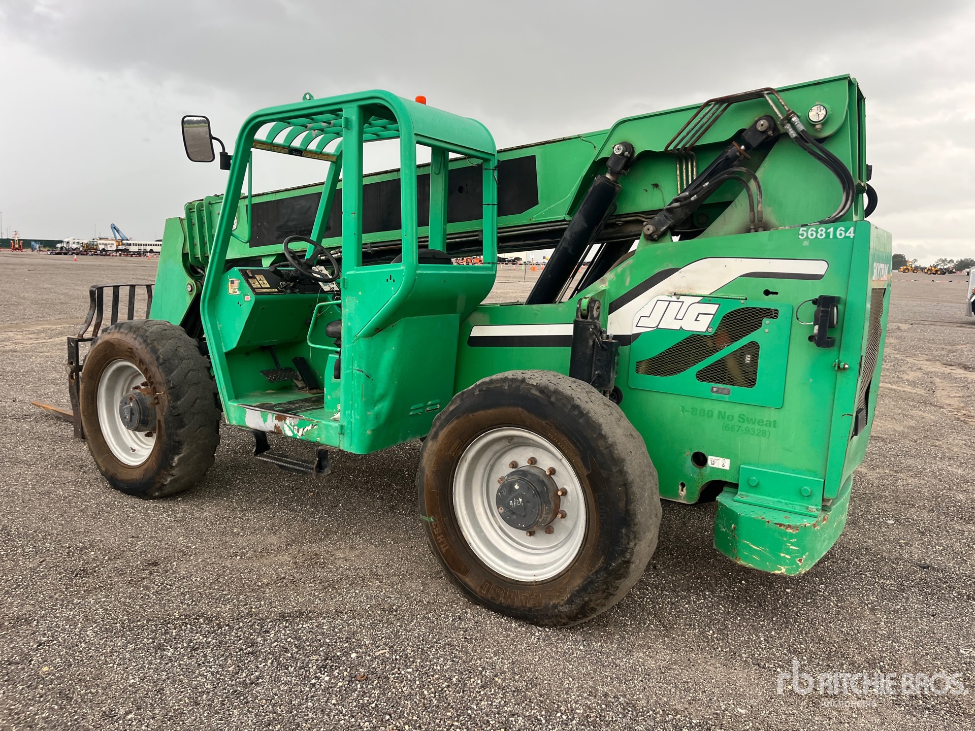 General Appearance with Picture, Left Rear Corner