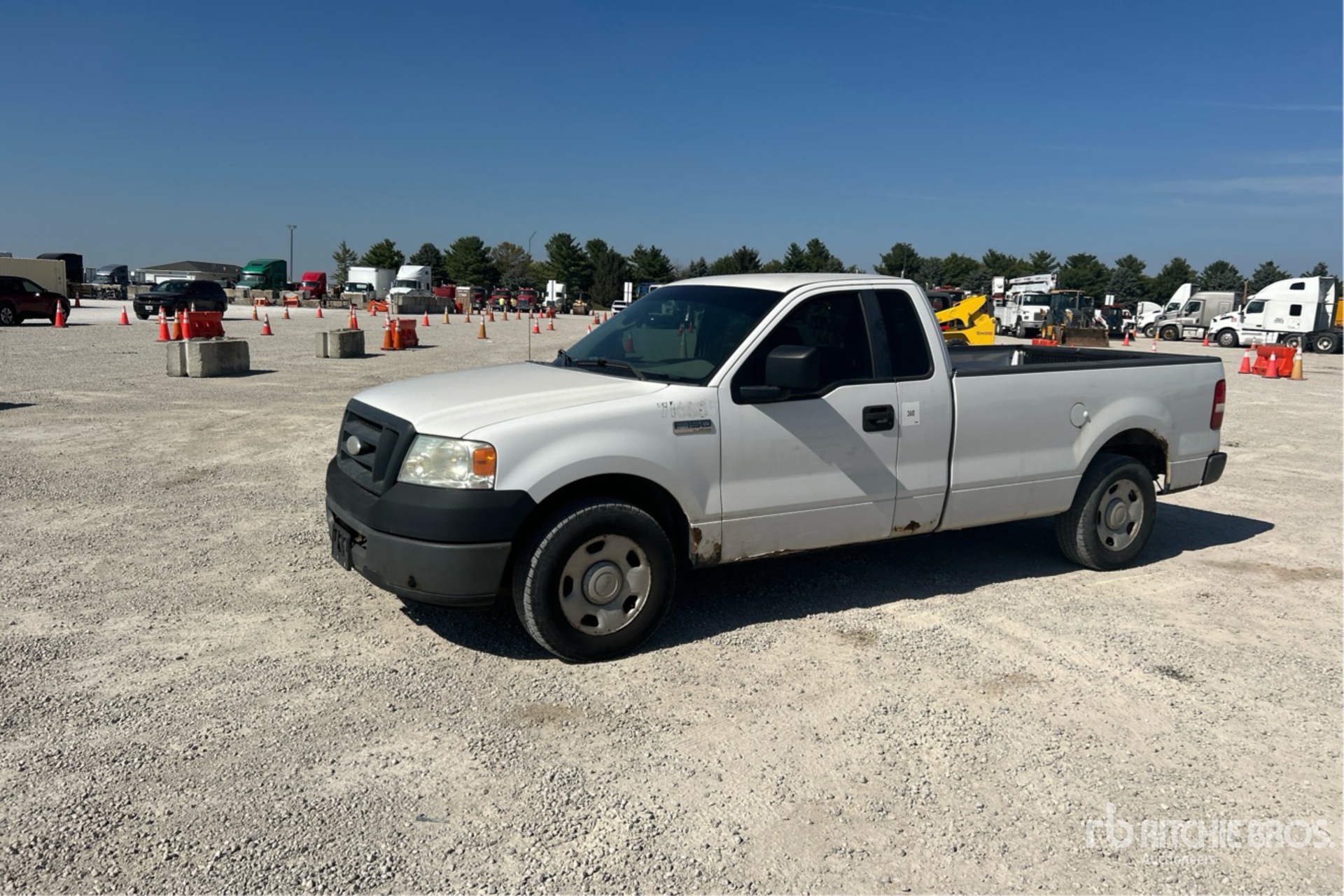 General Appearance with Picture, Left Front Corner
