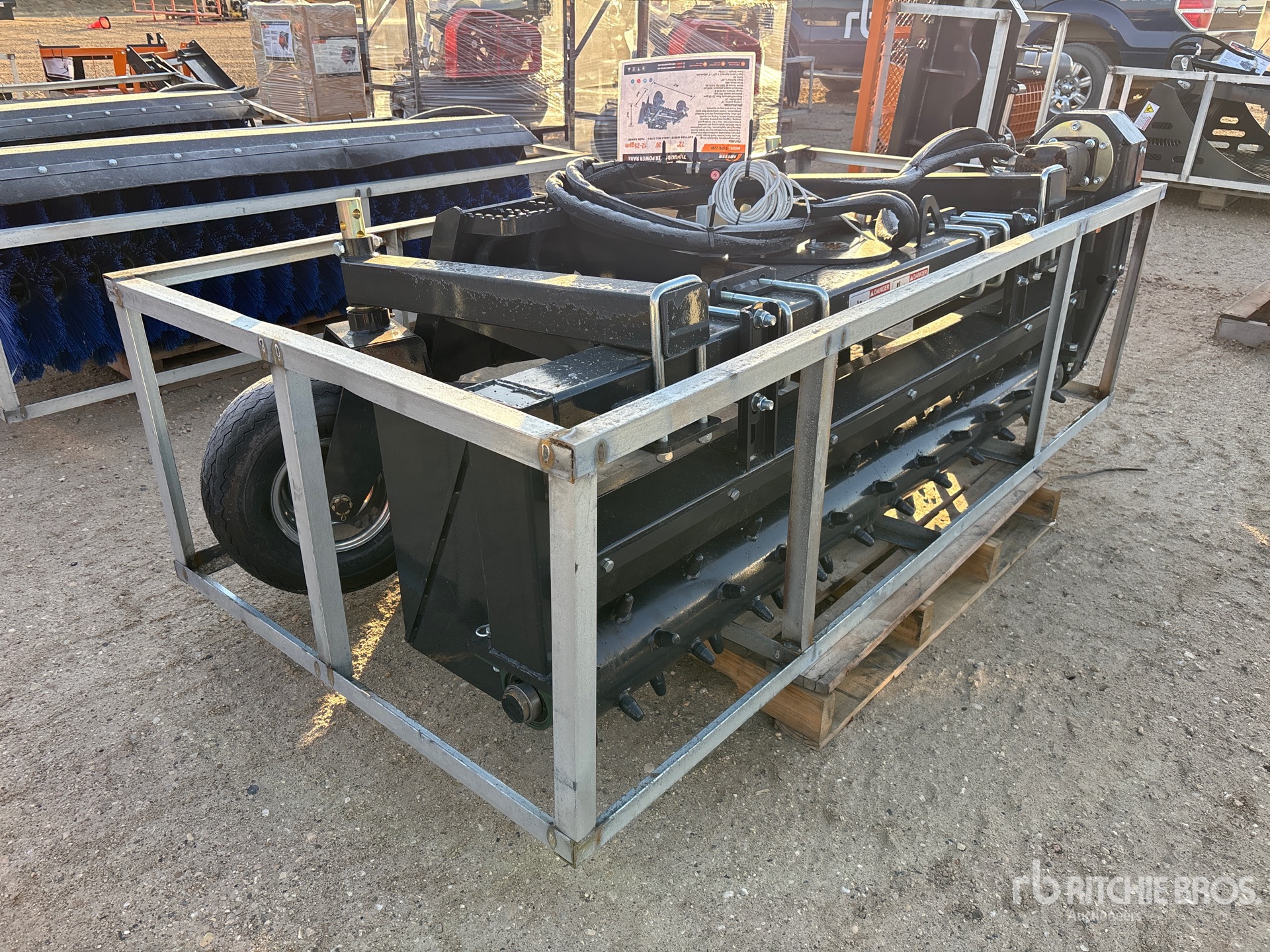 General Appearance with Picture, Right Front Corner