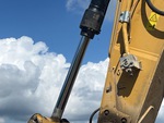 Hydraulics with Bucket Cylinder