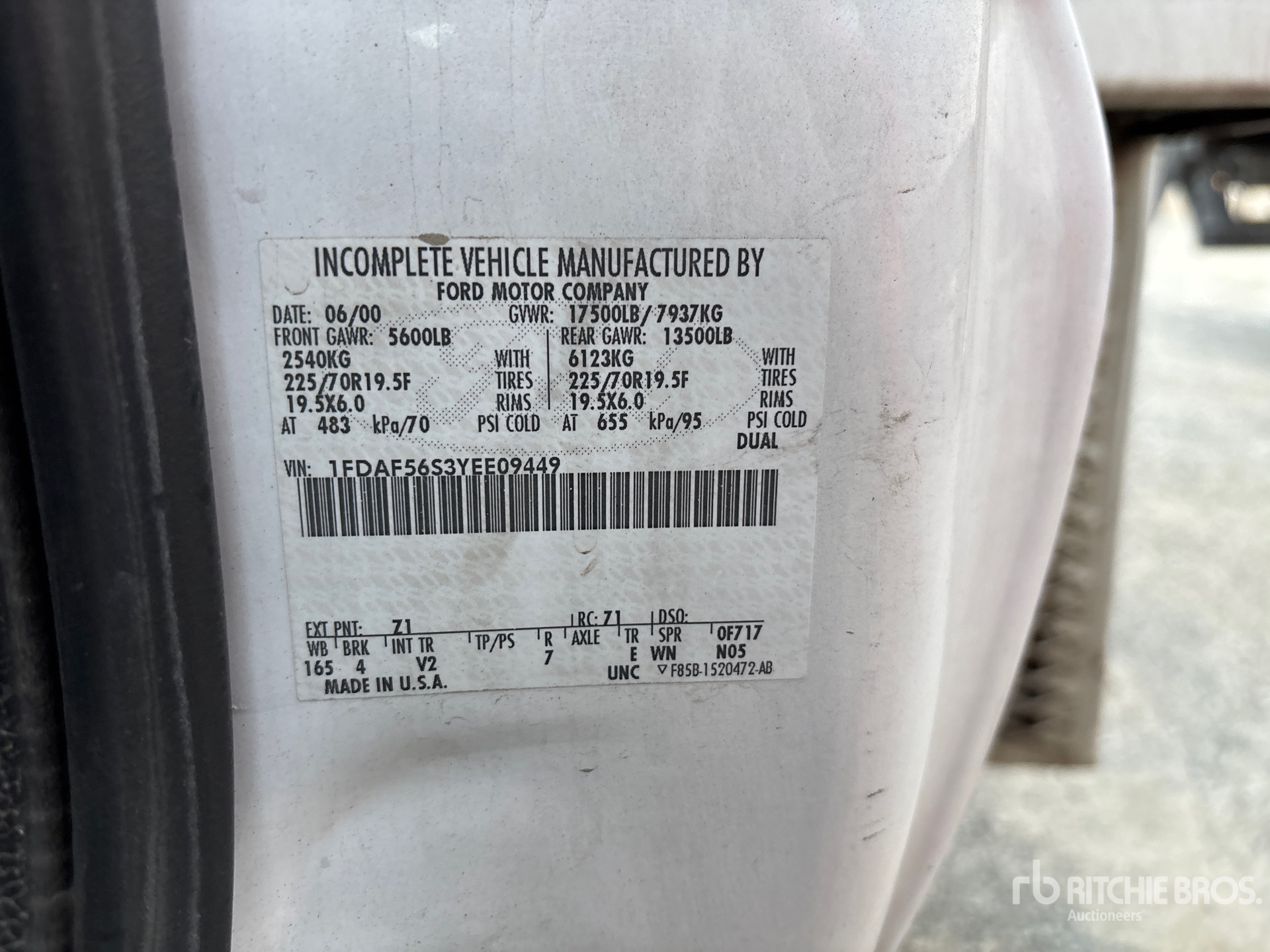 General Appearance with Serial Number / VIN