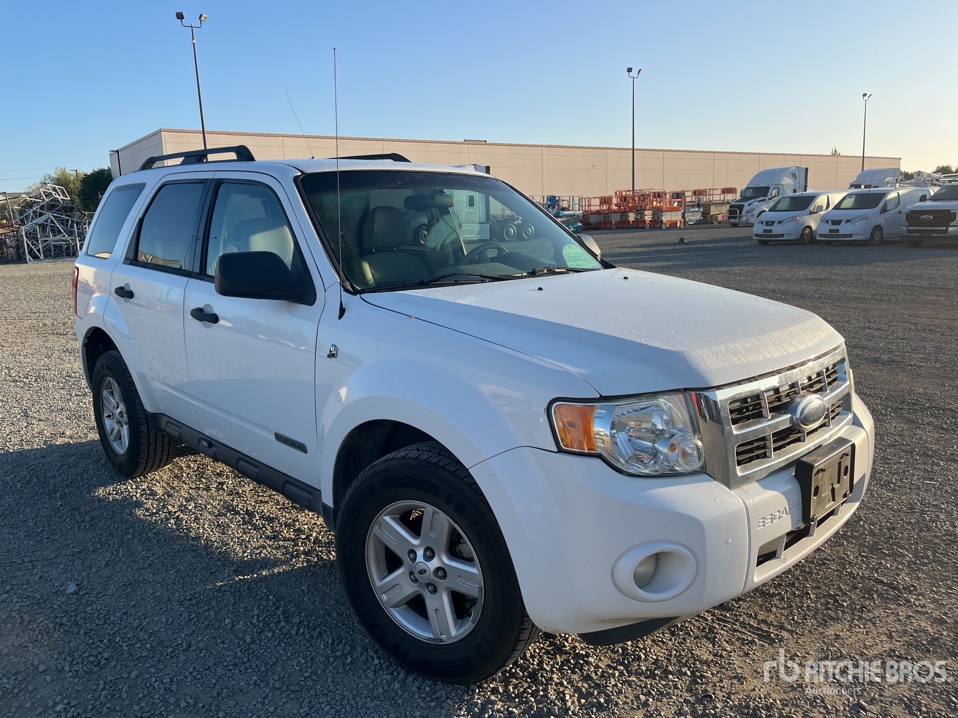General Appearance with Picture, Right Front Corner