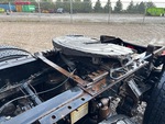4 Underbody - Truck with 