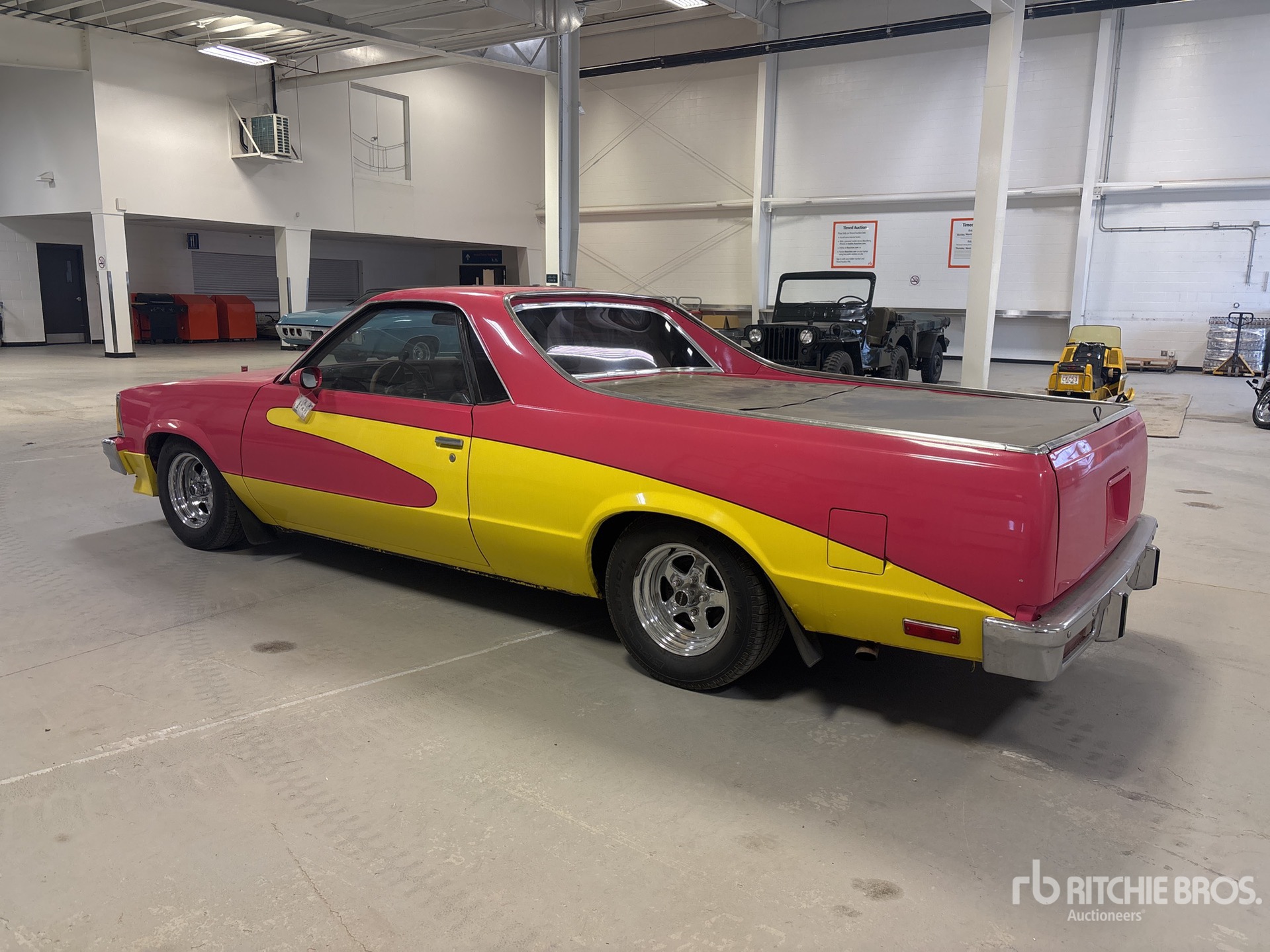 General Appearance with Picture, Left Rear Corner
