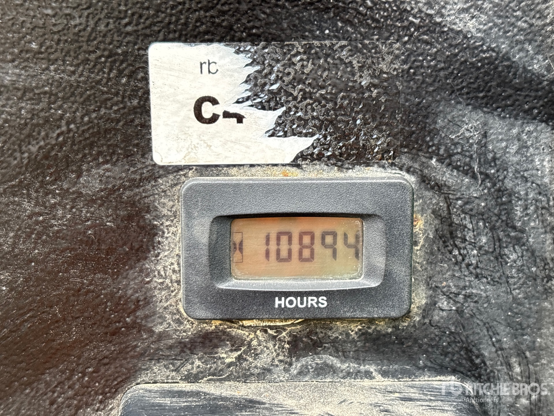 General Appearance with Hour Meter / Odometer