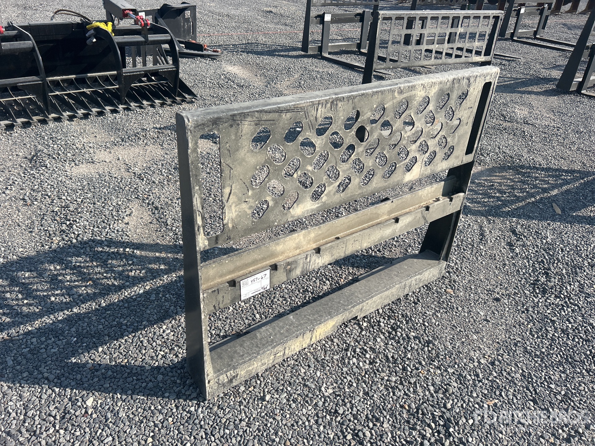 General Appearance with Image, coin avant droit