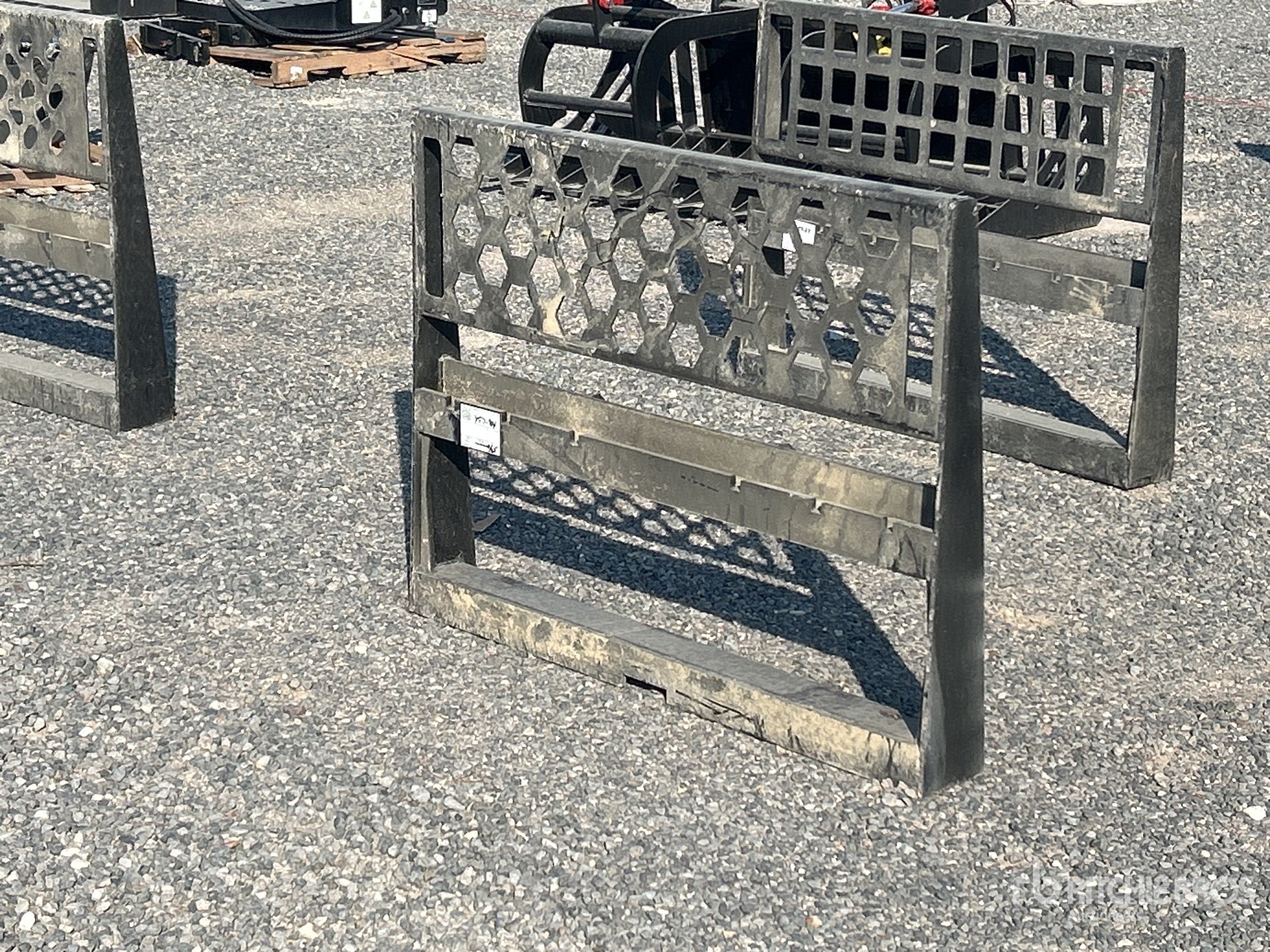 General Appearance with Image, coin avant gauche