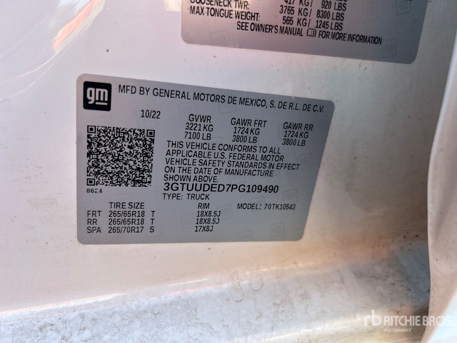 General Appearance with Serial Number / VIN