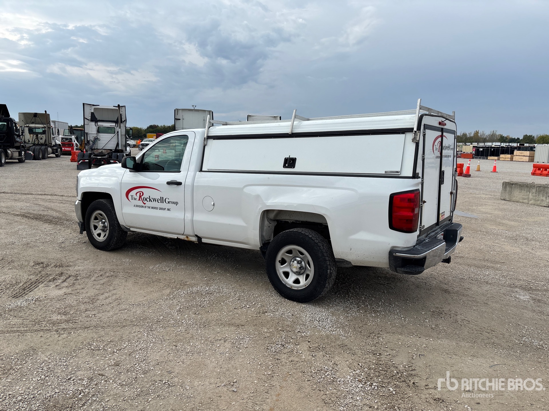 General Appearance with Picture, Left Rear Corner