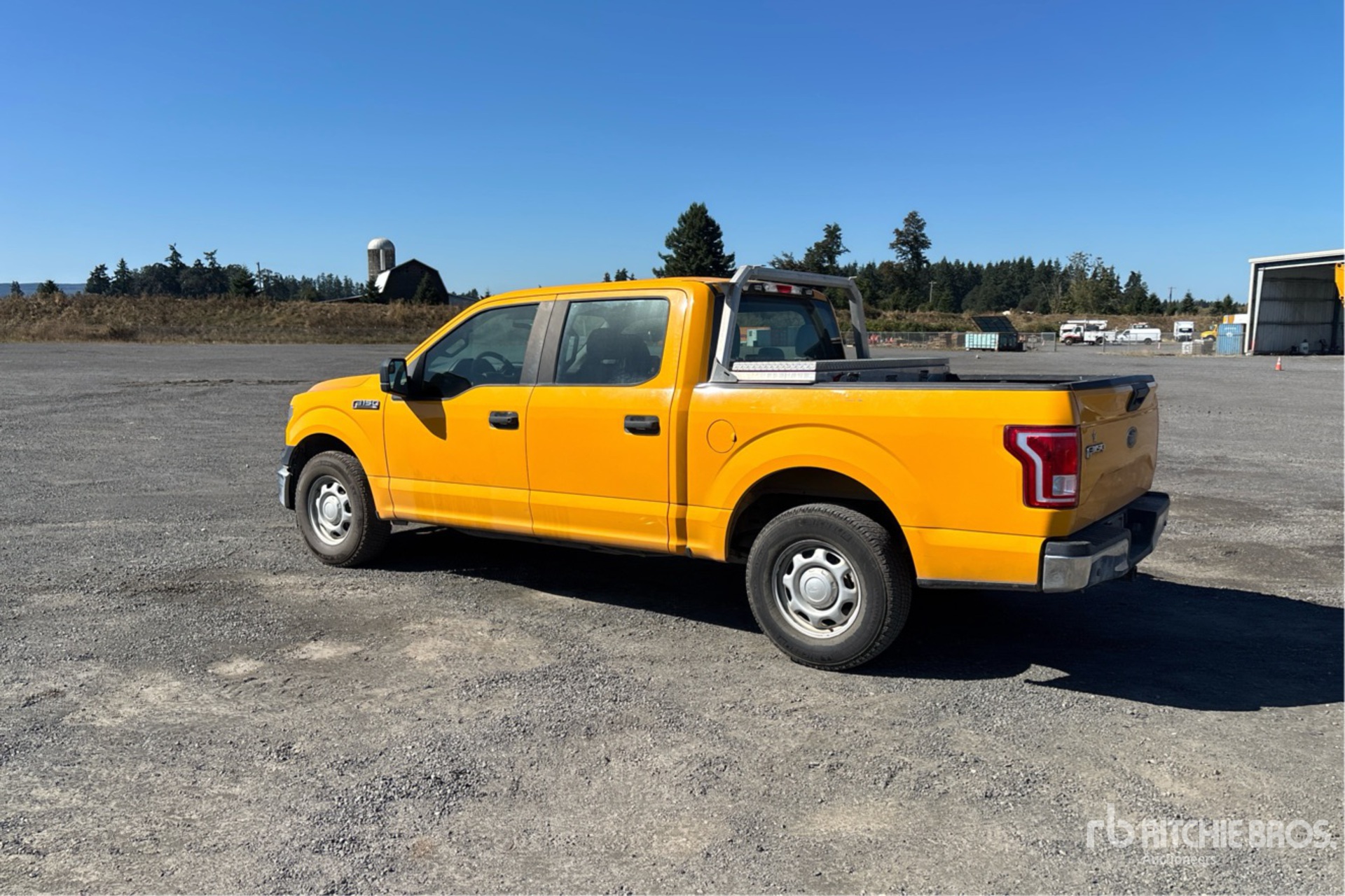 General Appearance with Picture, Left Rear Corner