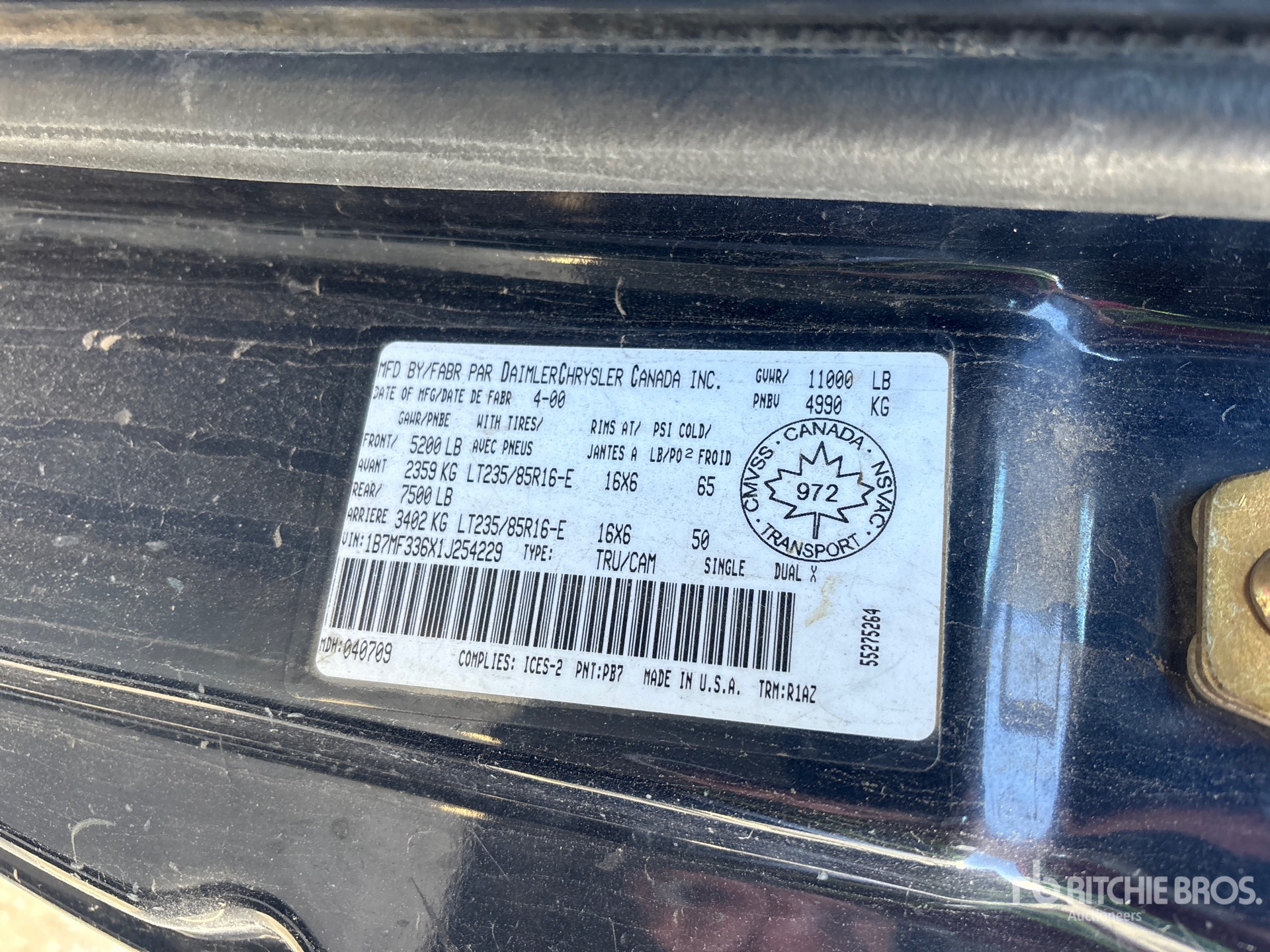 General Appearance with Serial Number / VIN