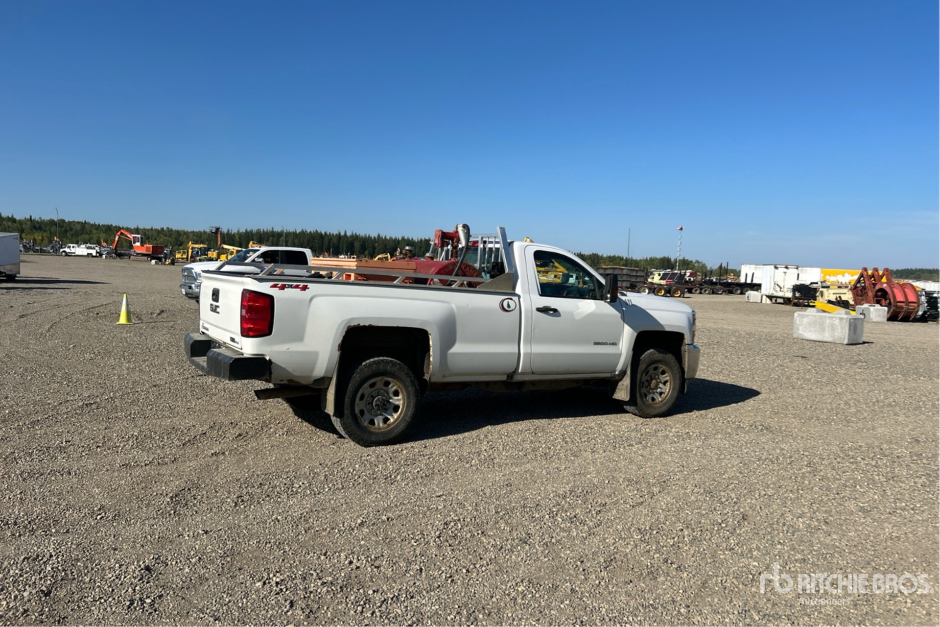 General Appearance with Picture, Right Rear Corner