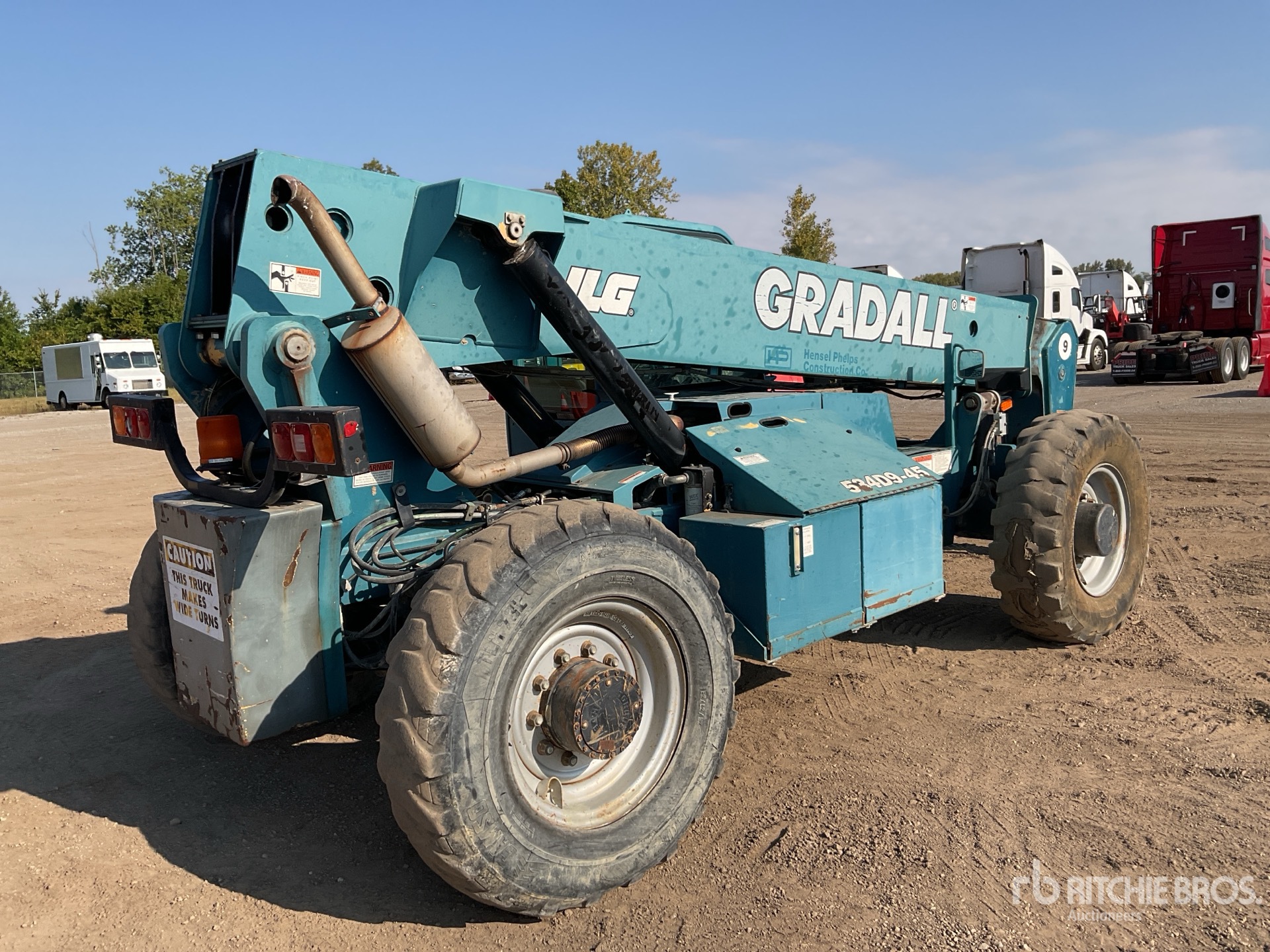 General Appearance with Picture, Right Rear Corner