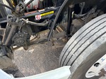 4 Underbody - Truck with 