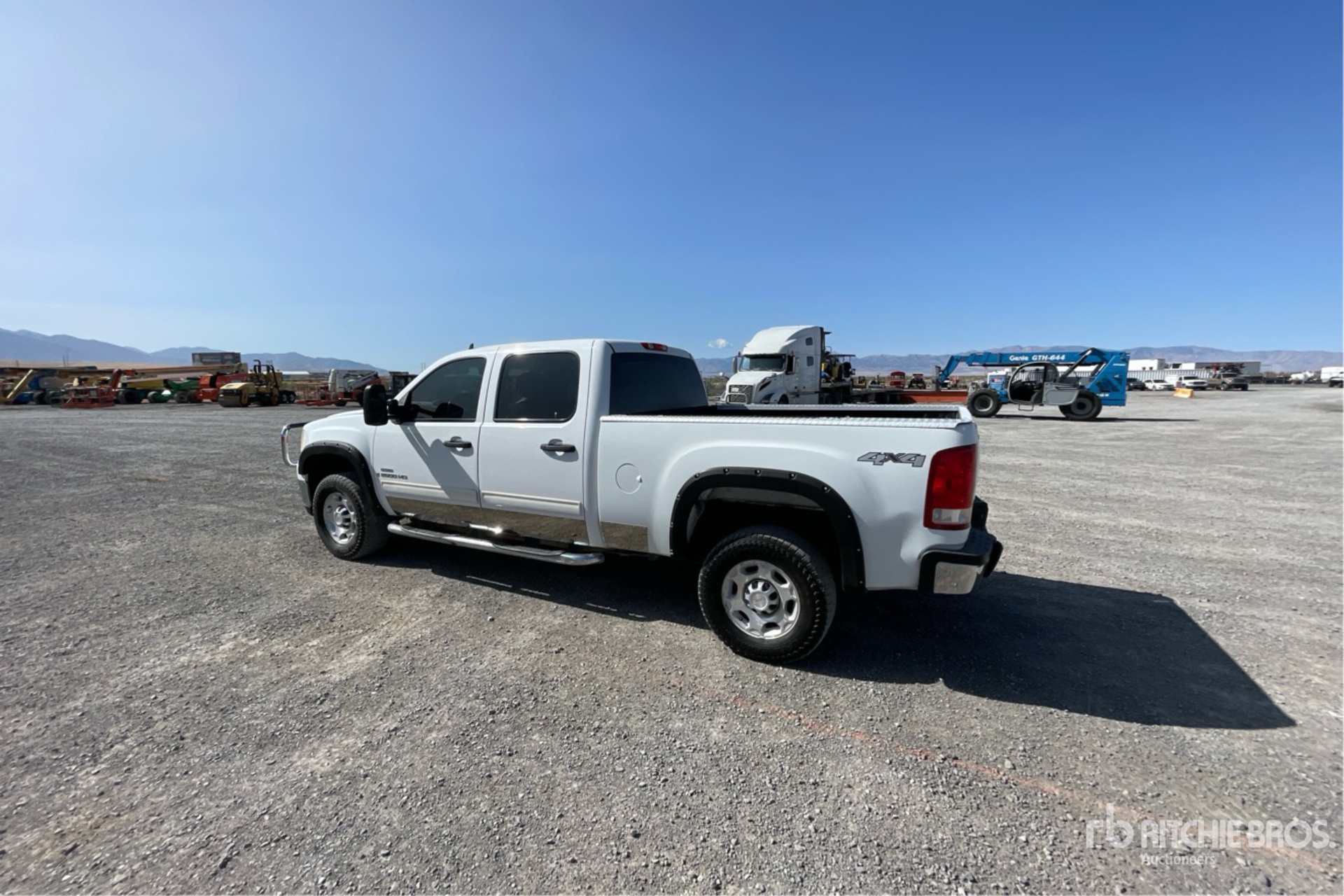 General Appearance with Picture, Left Rear Corner